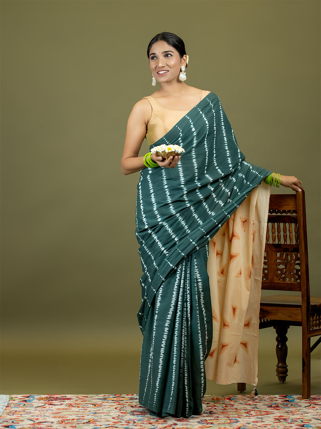 Leelaa Grey Shibori Saree