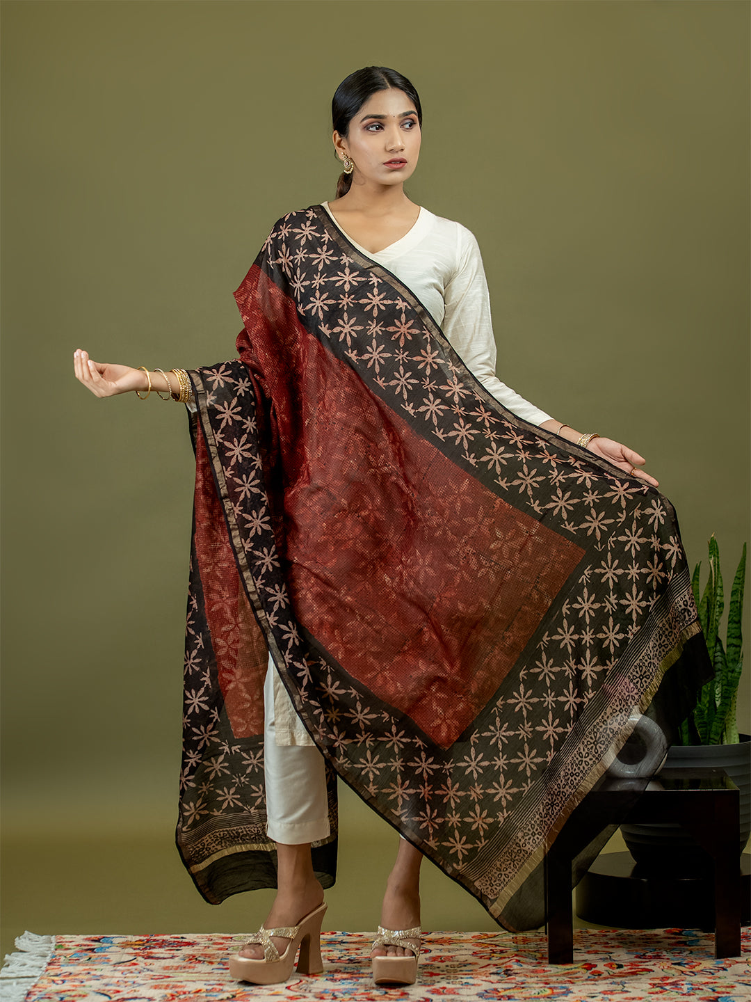 Kritika Maroon Ajrakh Dupatta