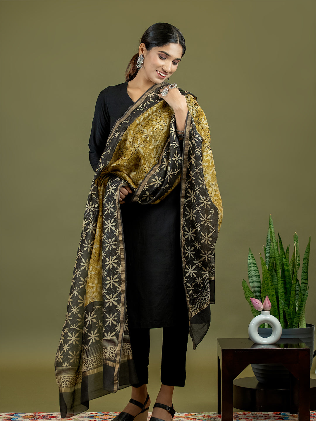 Kritika Mustard Ajrakh Dupatta