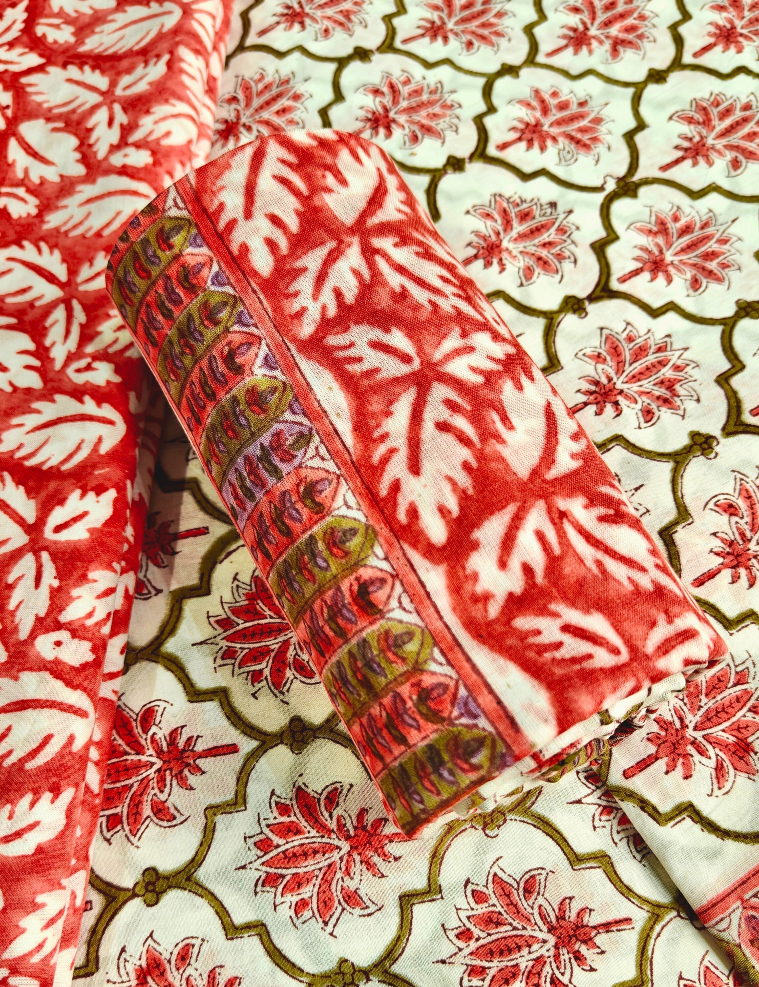 Jaal White Bagru Dress Material