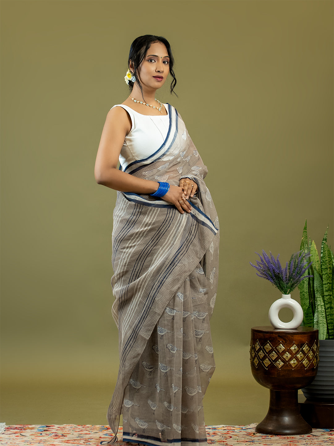 Gauraiya Brown Dabu Saree