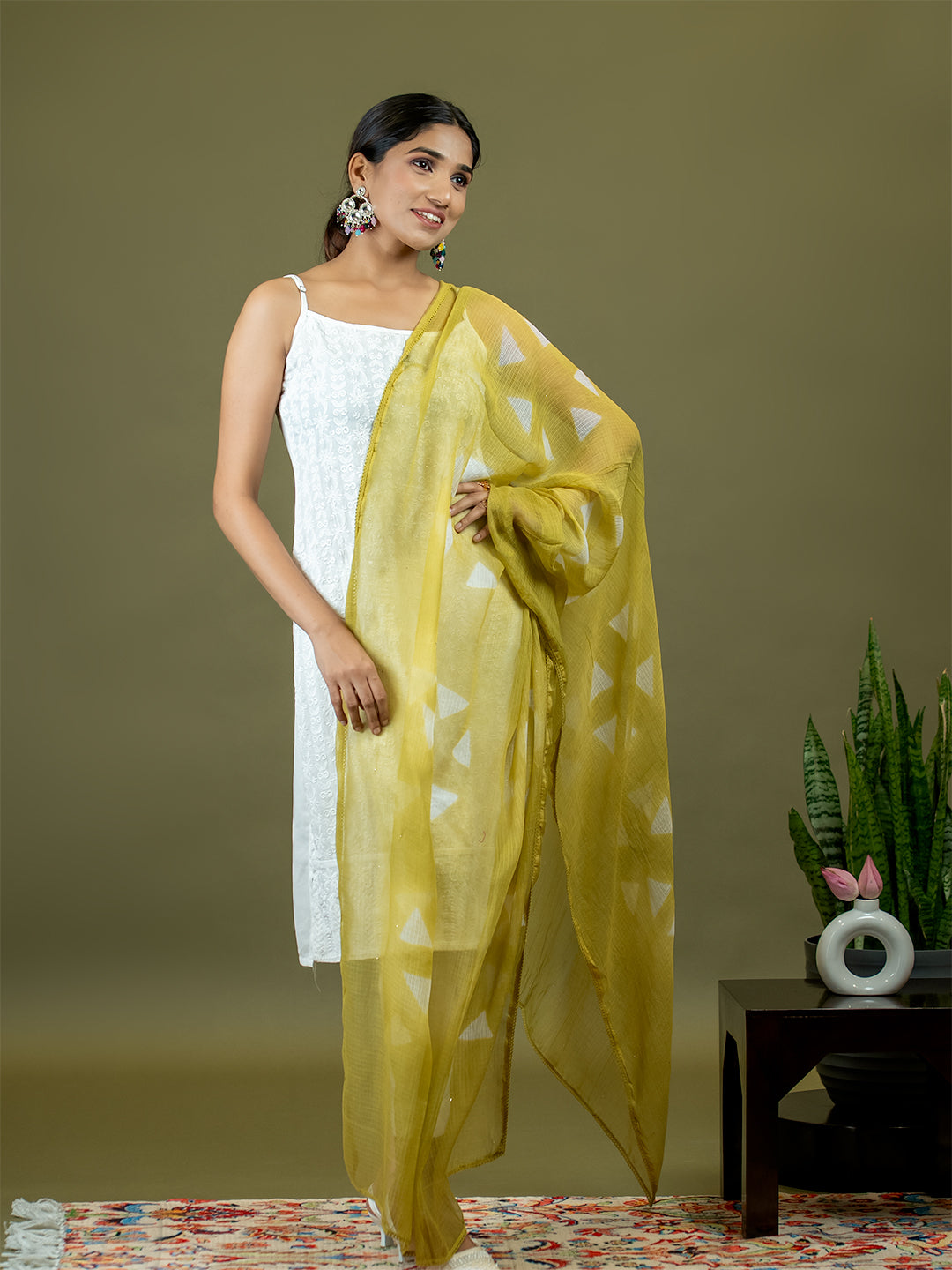 Chhayaa Limegreen Shibori Dupatta