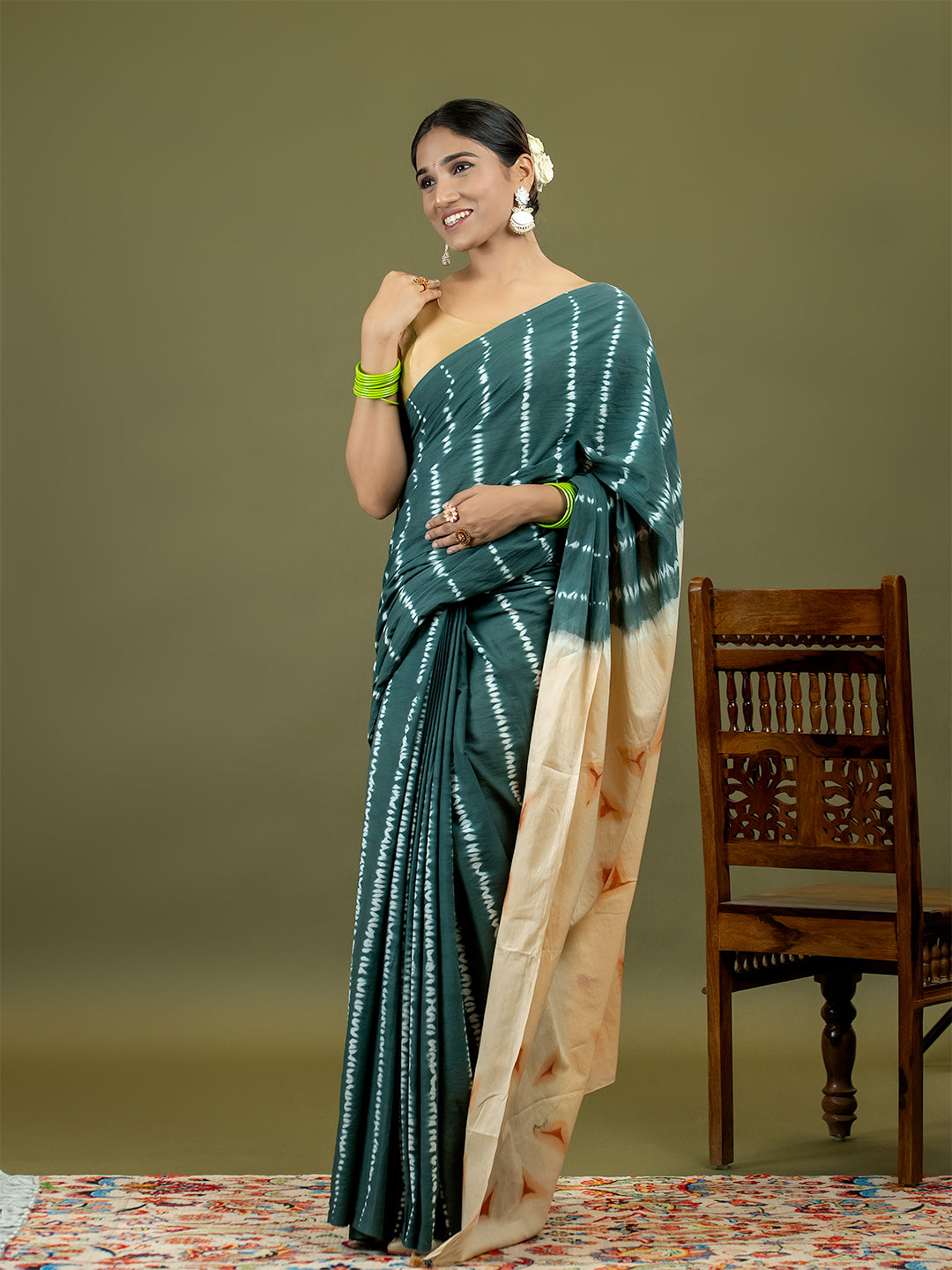 Leelaa Grey Shibori Saree