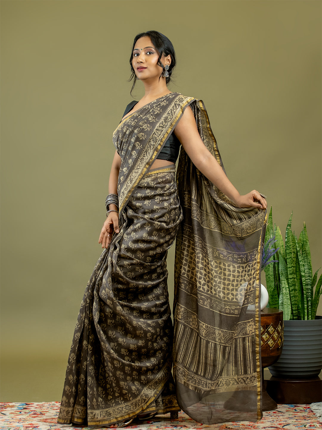 Saanjhi Brown Ajrakh Saree