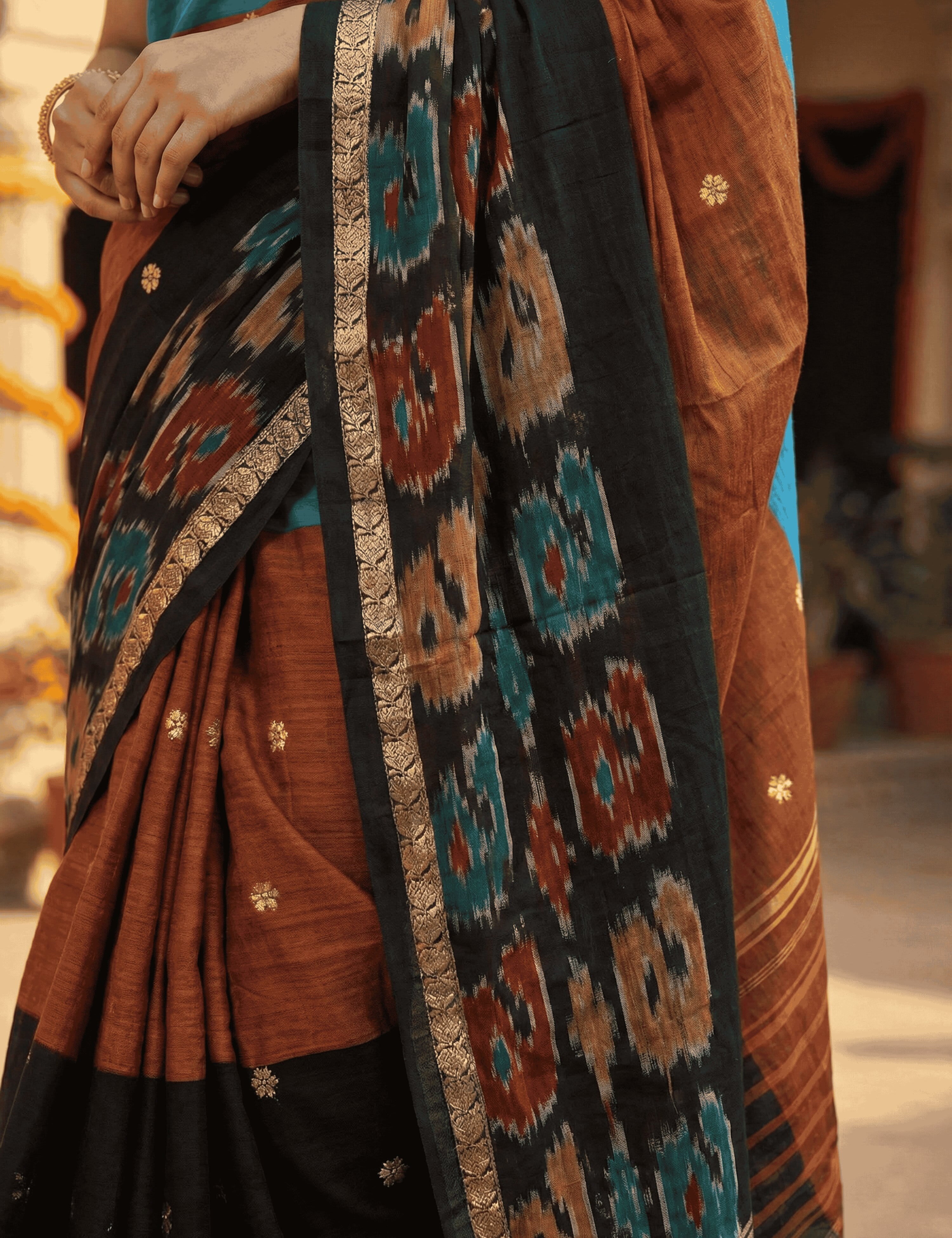 Kauvary Black Dhaniakhali Saree