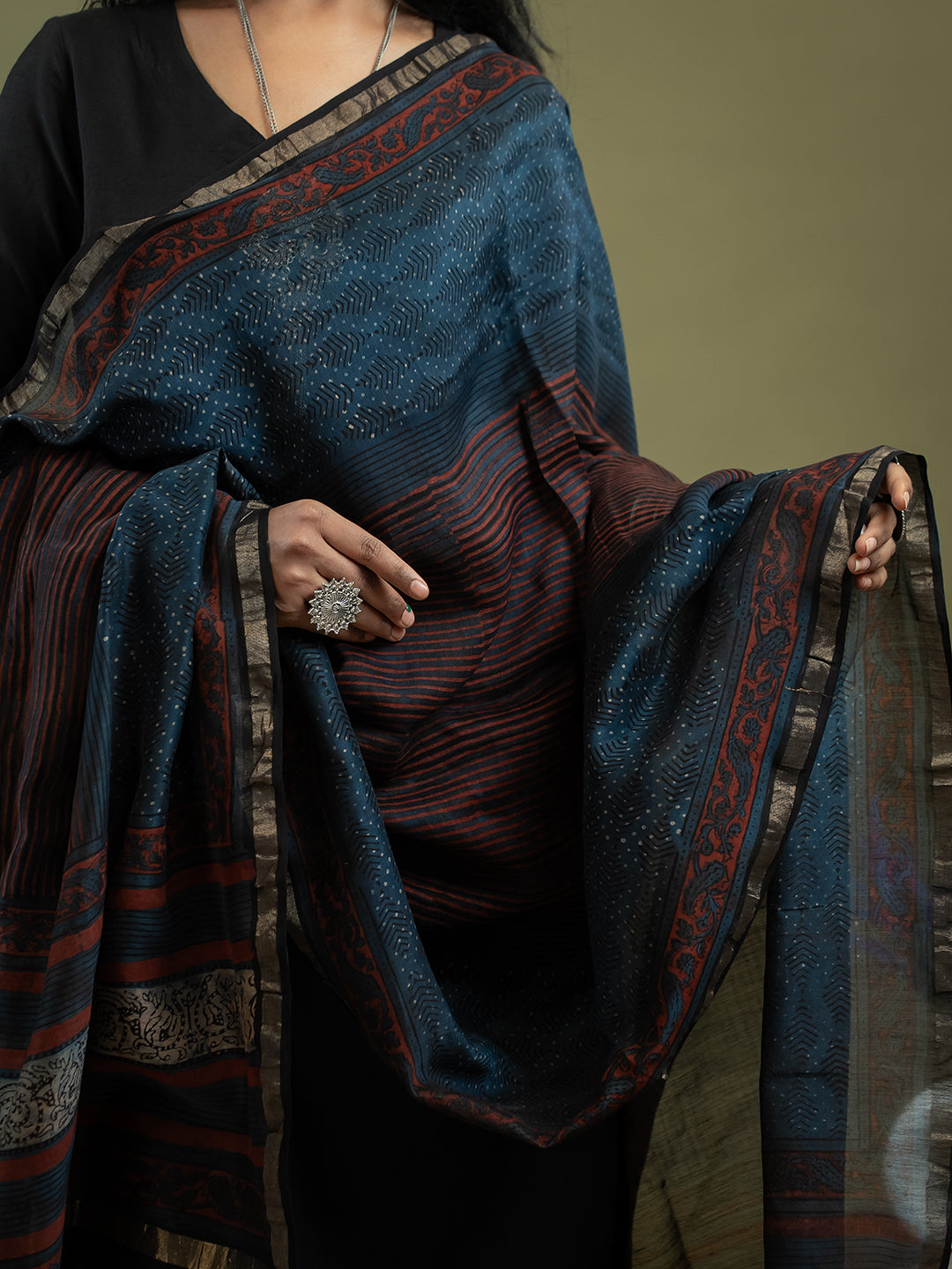 Sutra Indigo Ajrakh Dupatta