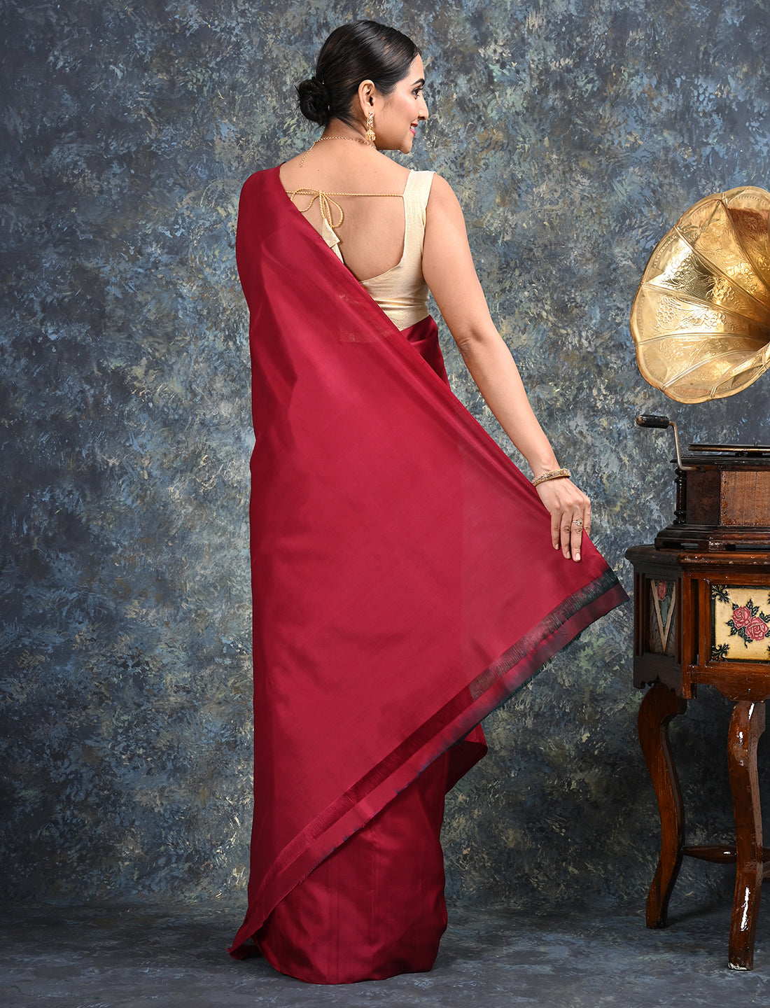 Ratnangi Maroon Mulberry Silk Saree
