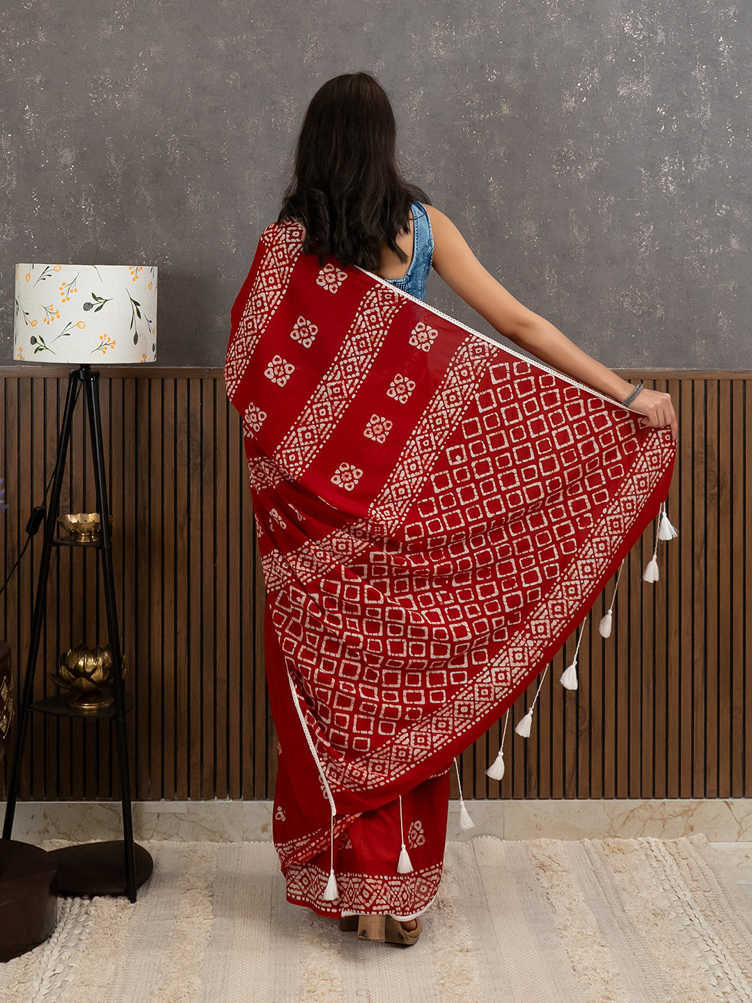 Suti Barfi Red Batik Saree