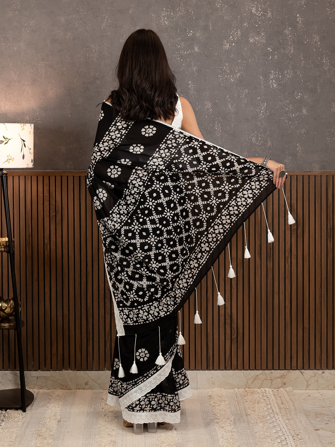 Suti Dil Black Batik Saree