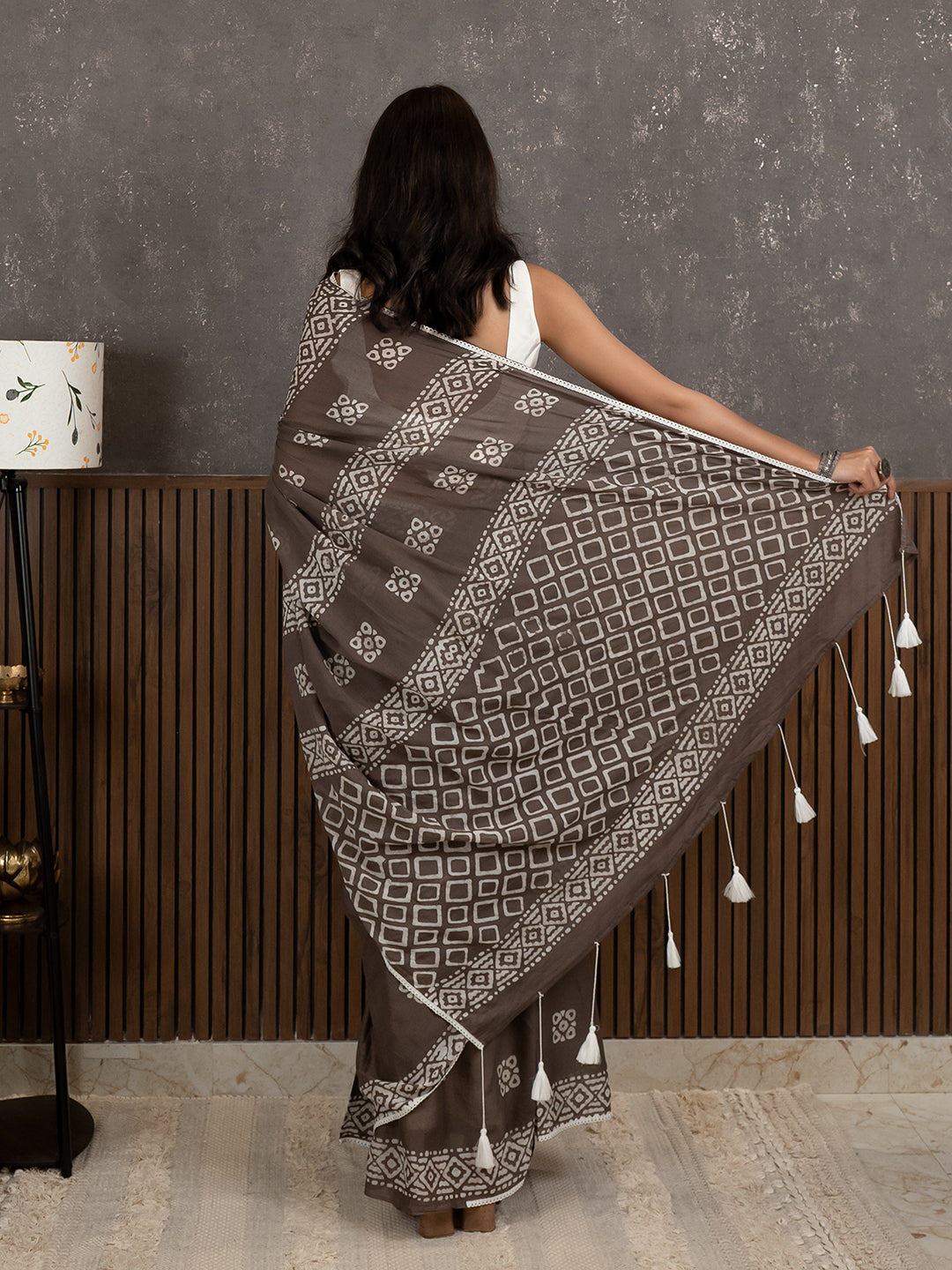 Suti Barfi Sand Batik Saree
