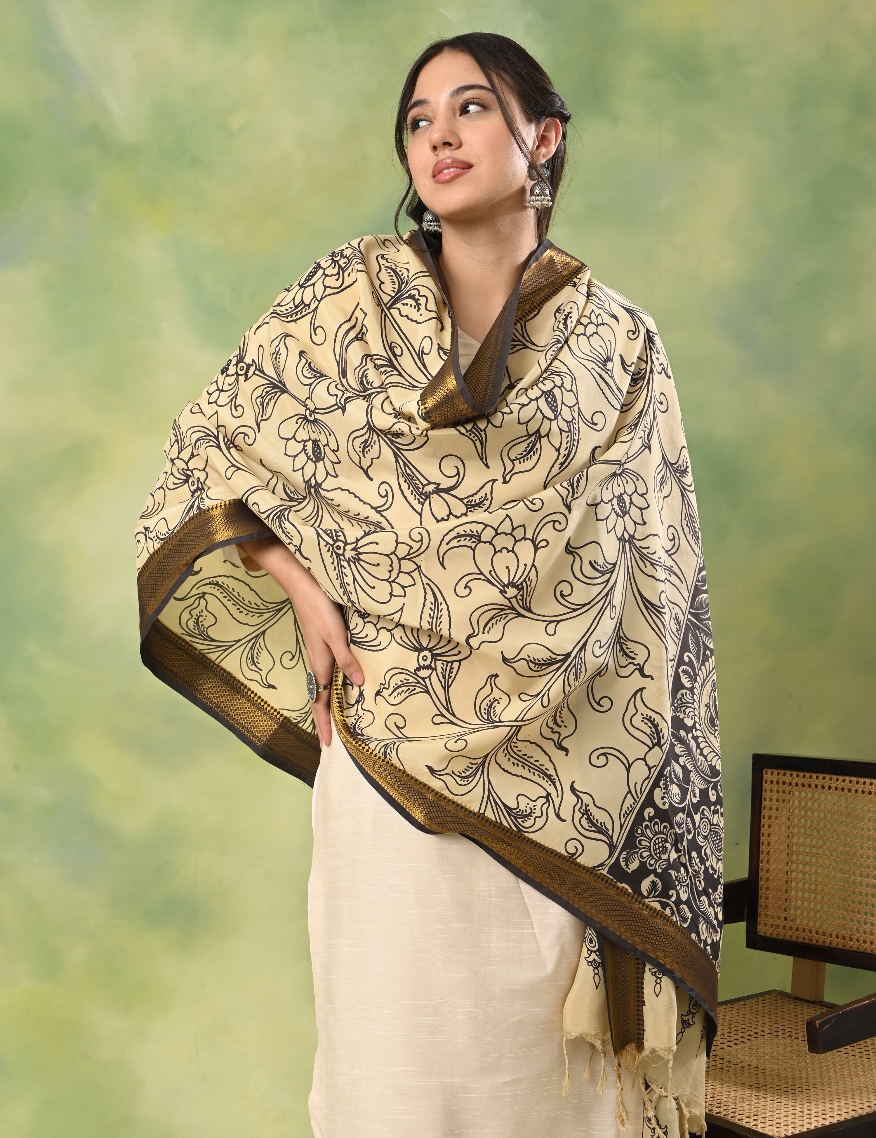 Thavare Off White Pen Kalamkari Dupatta