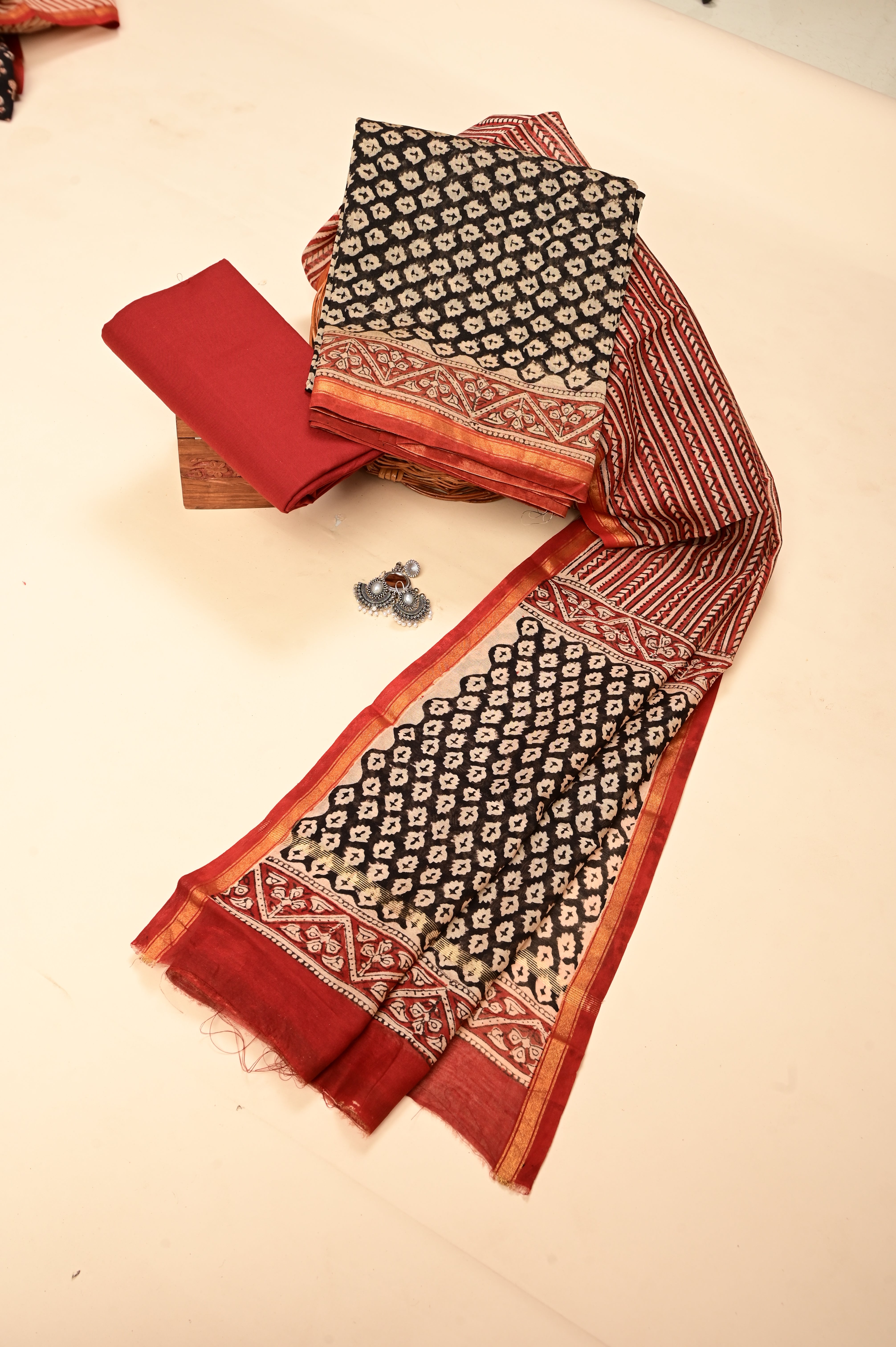 Shama Black Bagru Dress Material