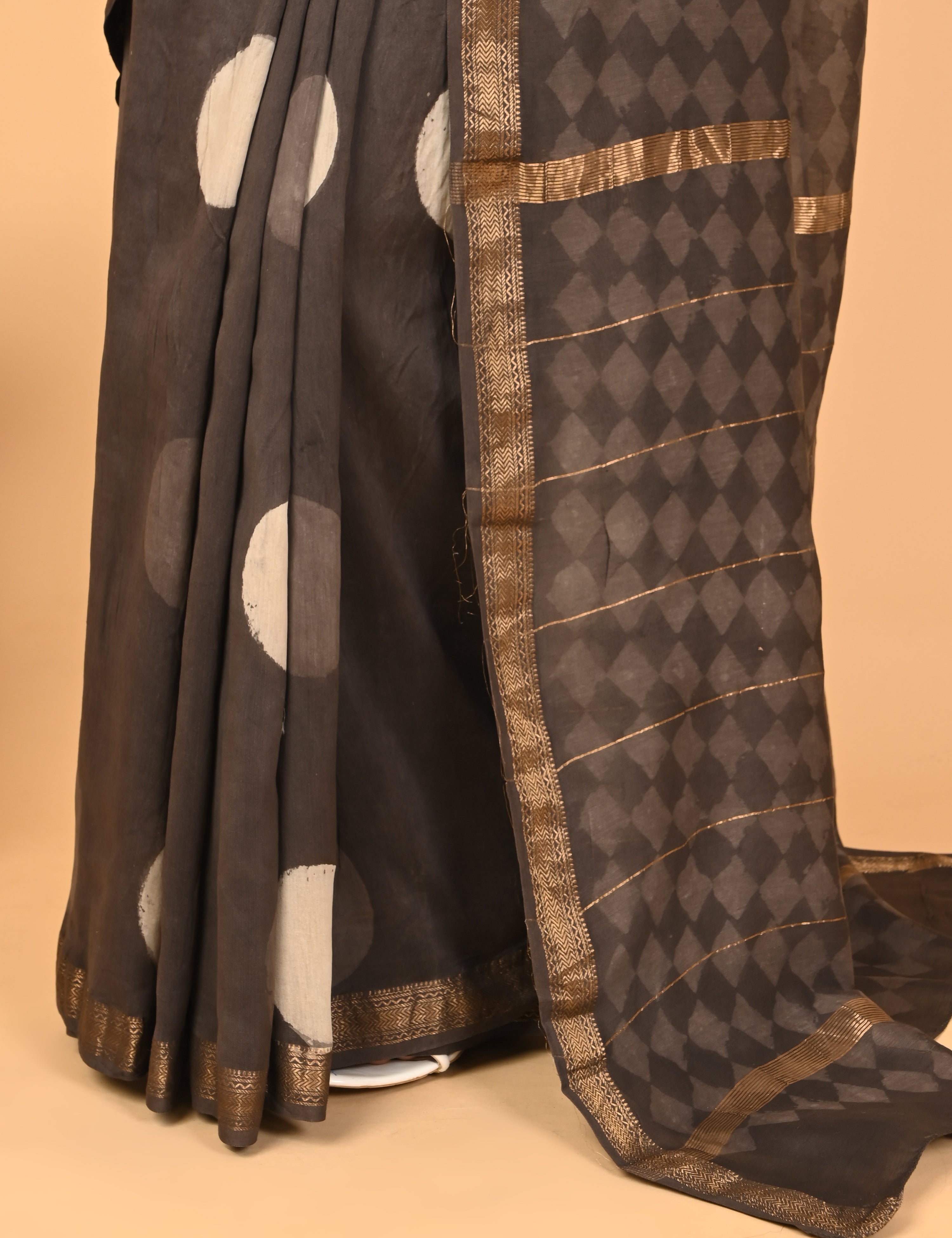 Ranjana Brown Dabu Saree