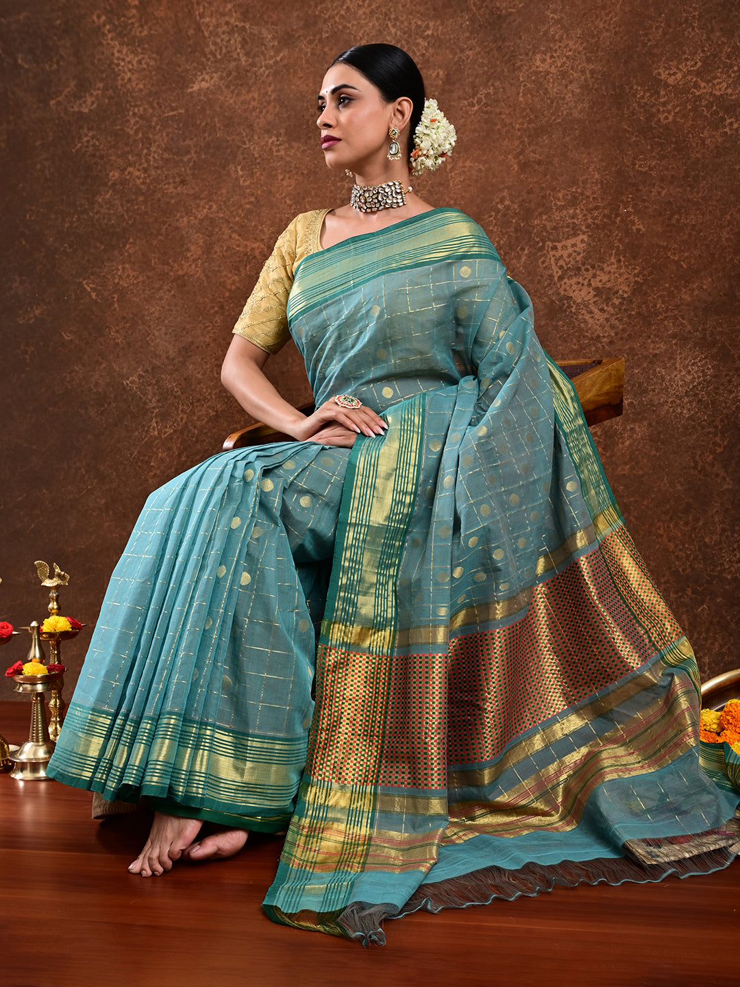 Polka Off-White Venkatagiri Saree