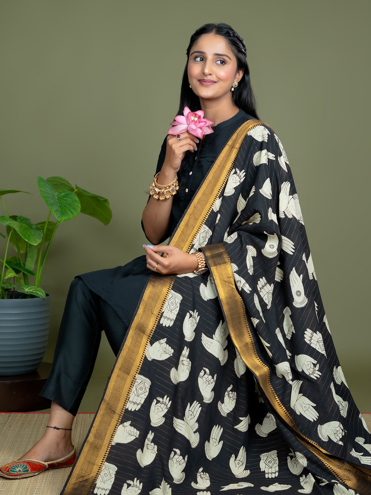 Kalpa Beige Kalamkari Dupatta