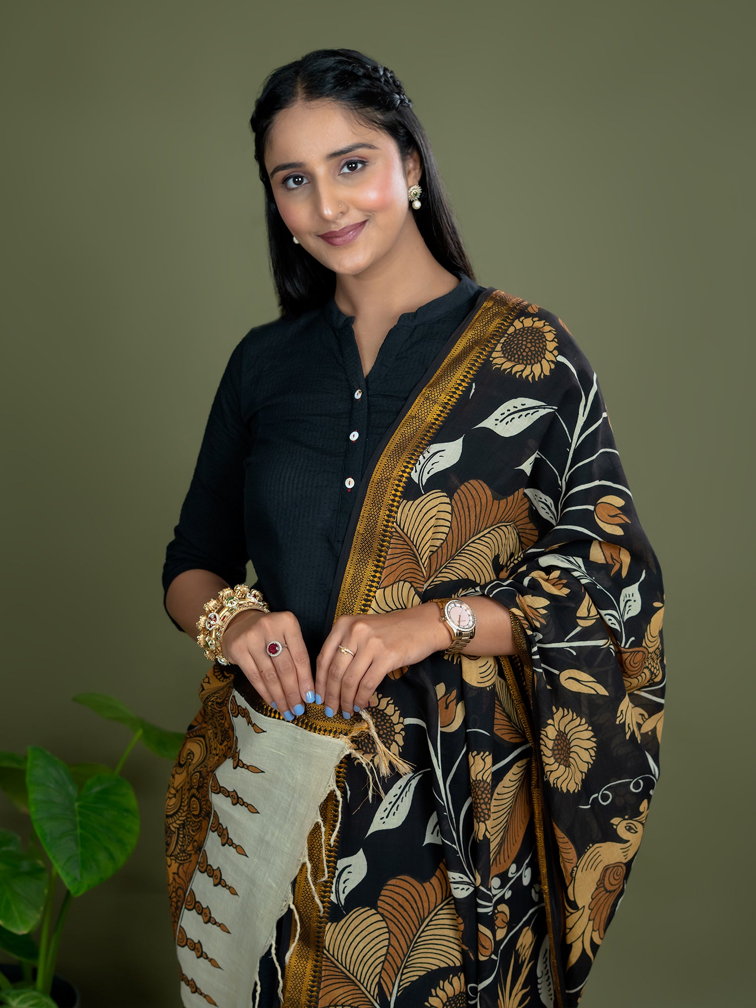 Roopika Black Kalamkari Dupatta
