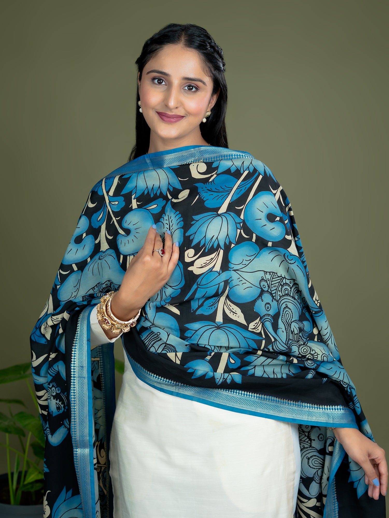 Roopika Blue Kalamkari Dupatta