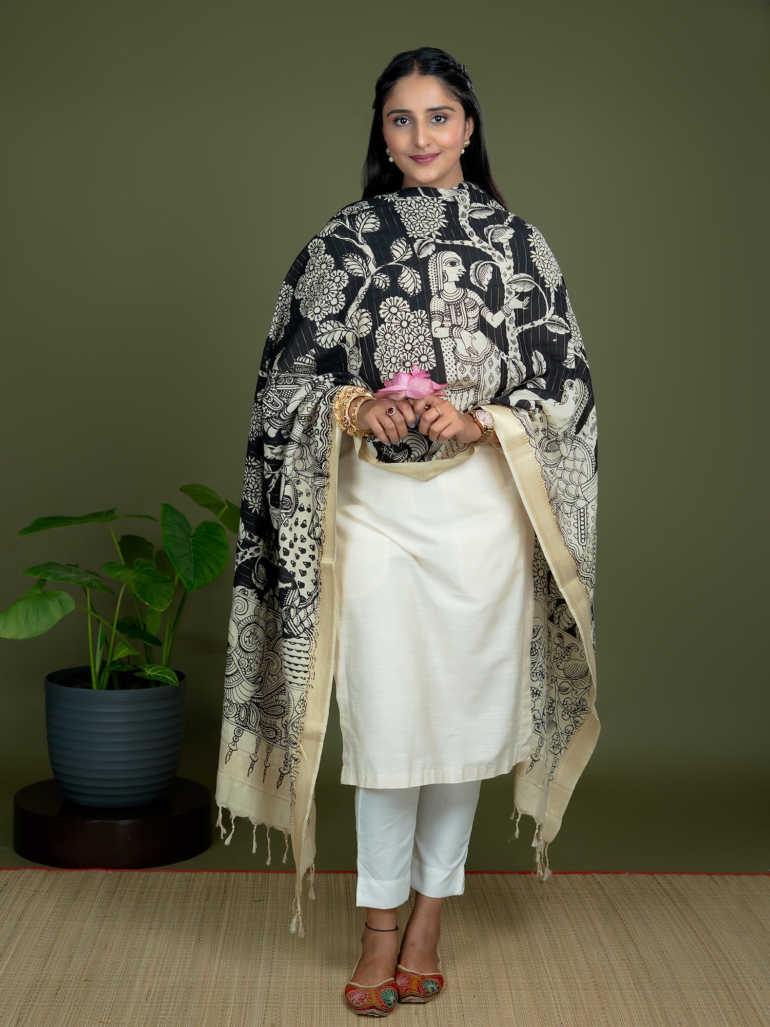 Kalpa Off White Kalamkari Dupatta