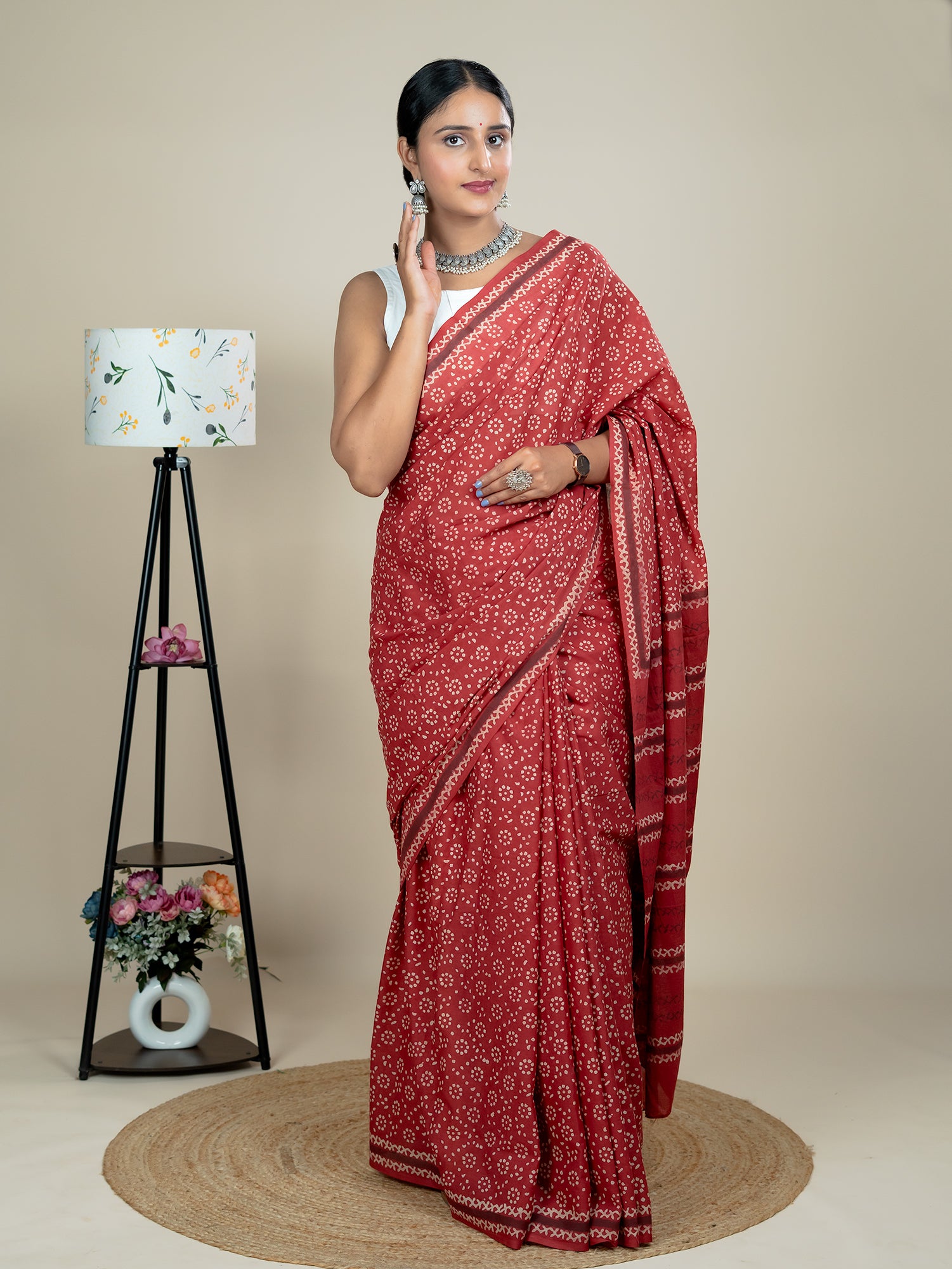 Taru Red Dabu Saree