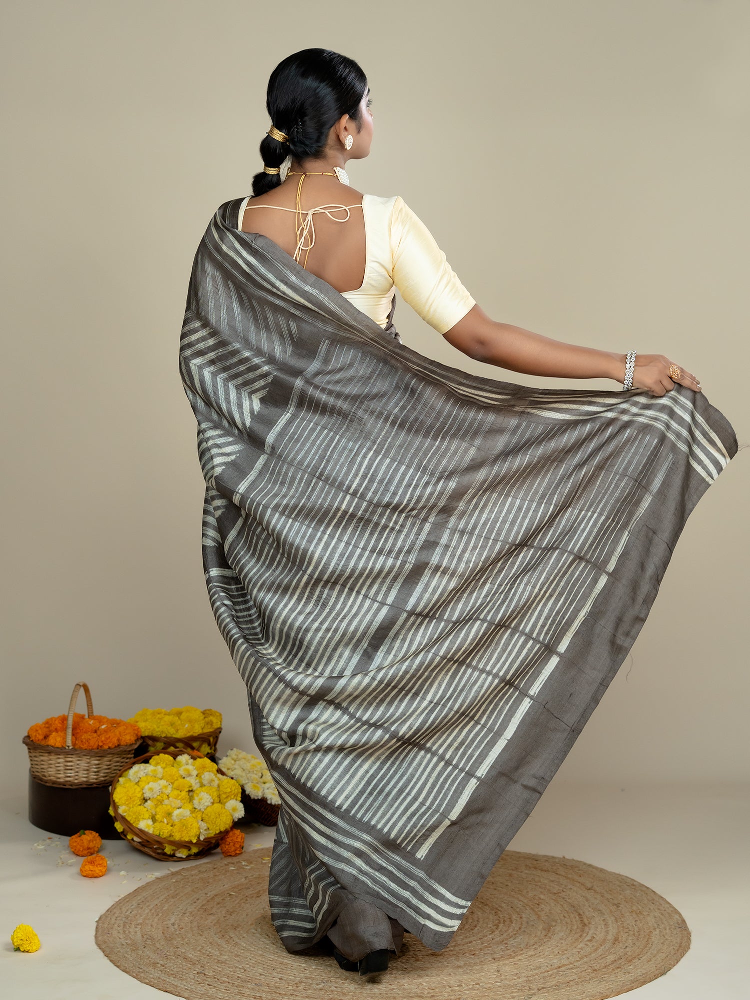 Roopika Brown Shibori Saree