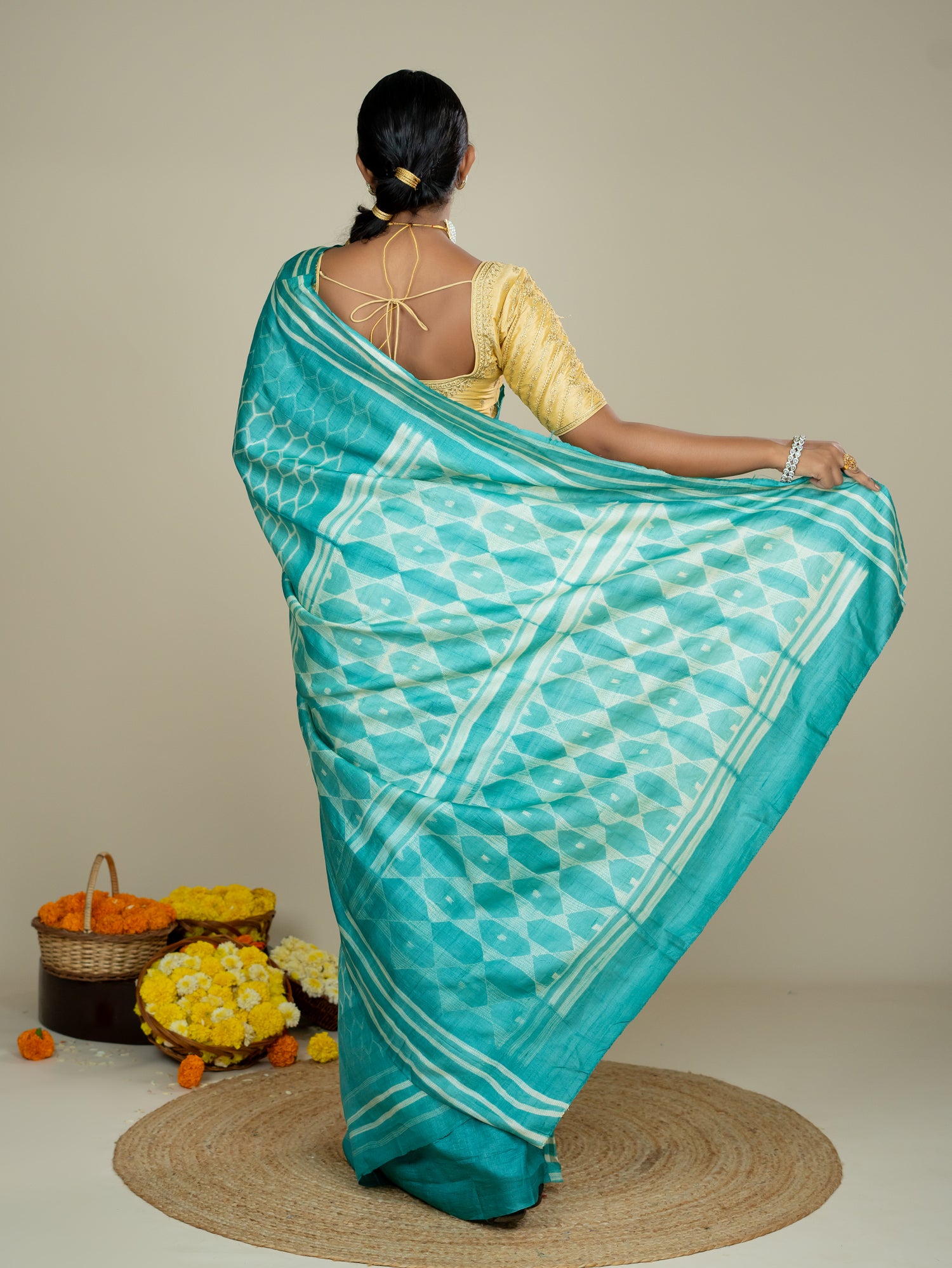 Ojasvi Green Shibori Saree
