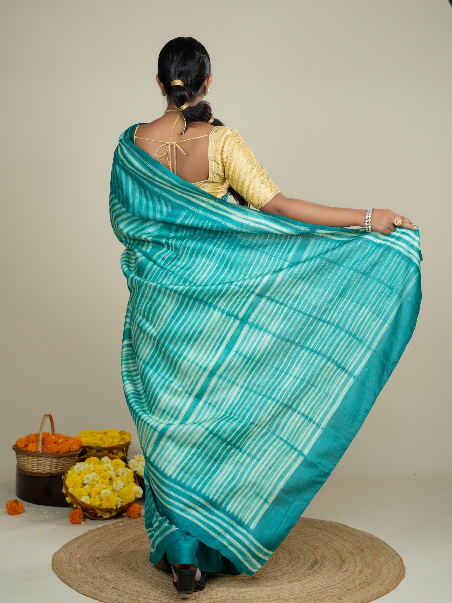Roopika Green Shibori Saree