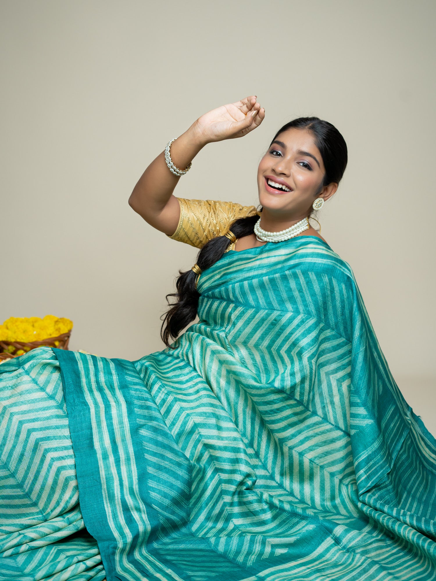 Roopika Green Shibori Saree