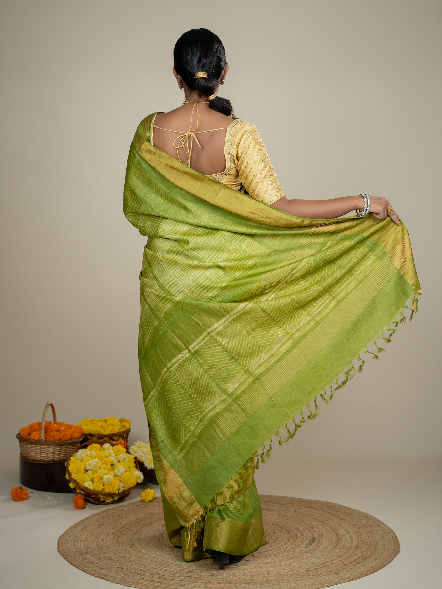 Kanti Limegreen Shibori Saree