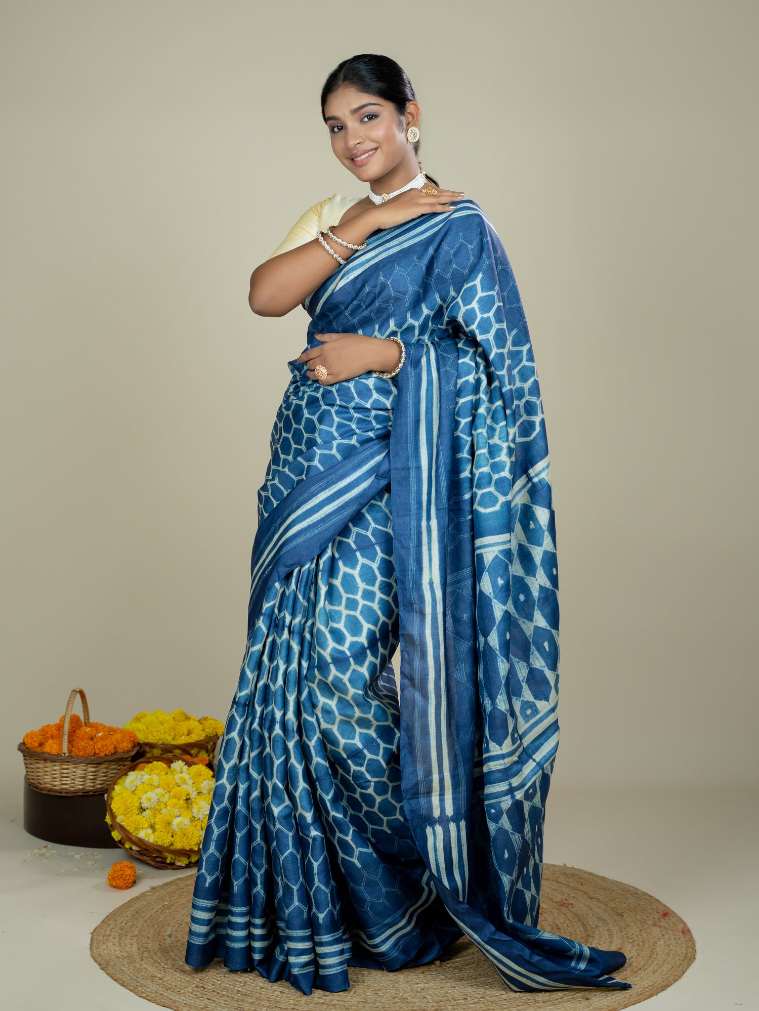 Ojasvi Indigo Shibori Saree