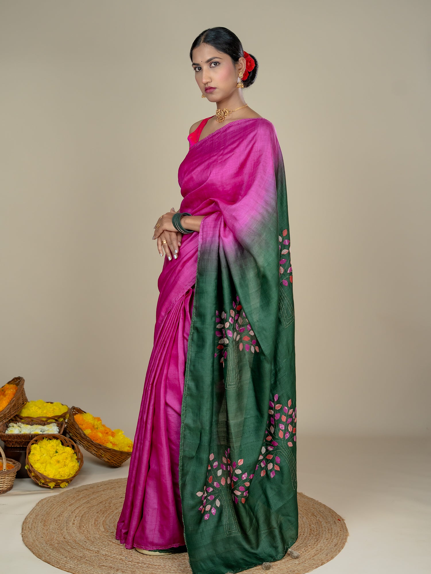 Kalpavruksha Pink Hand Embroidery Applique Saree