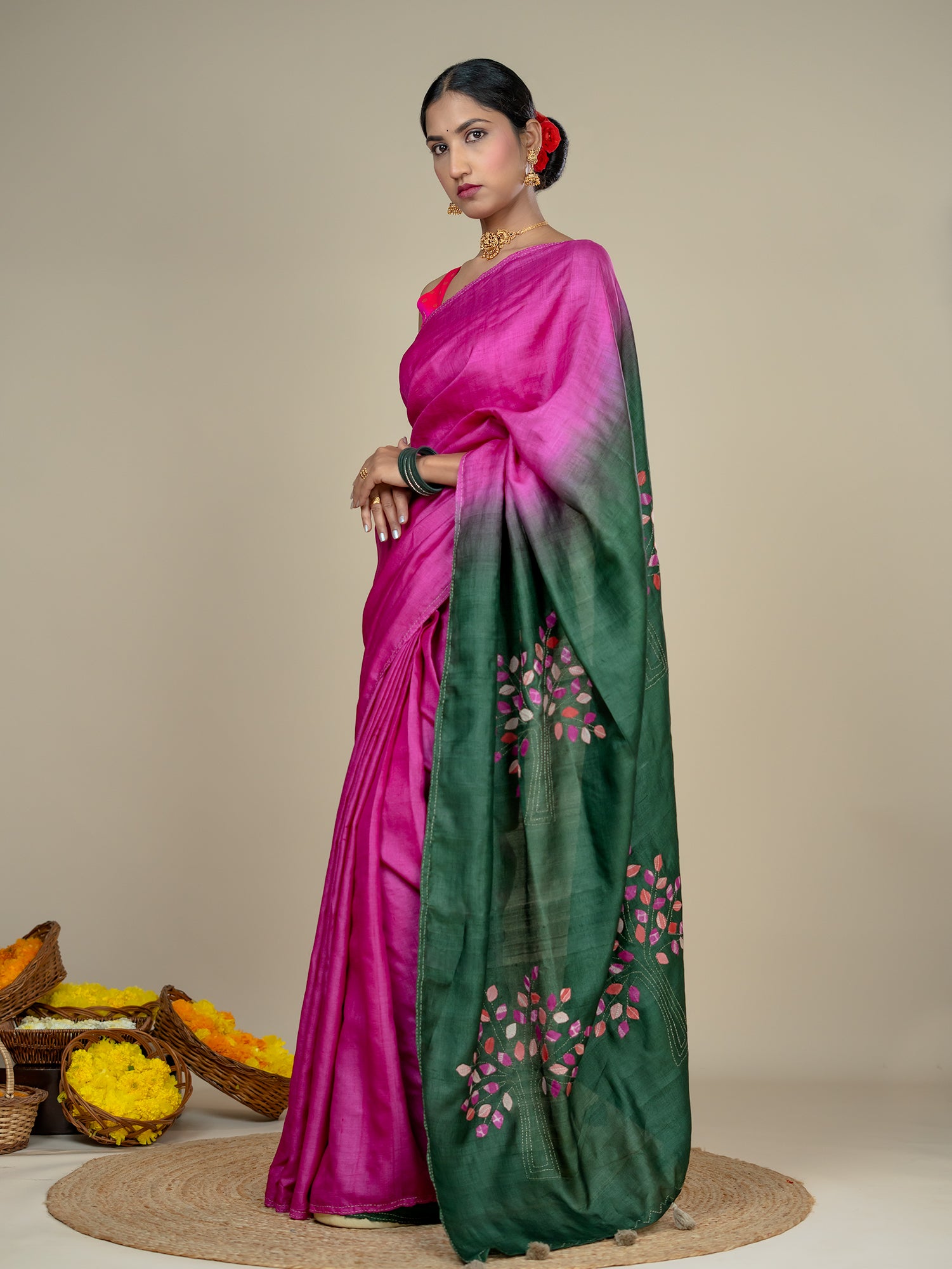 Kalpavruksha Pink Hand Embroidery Applique Saree