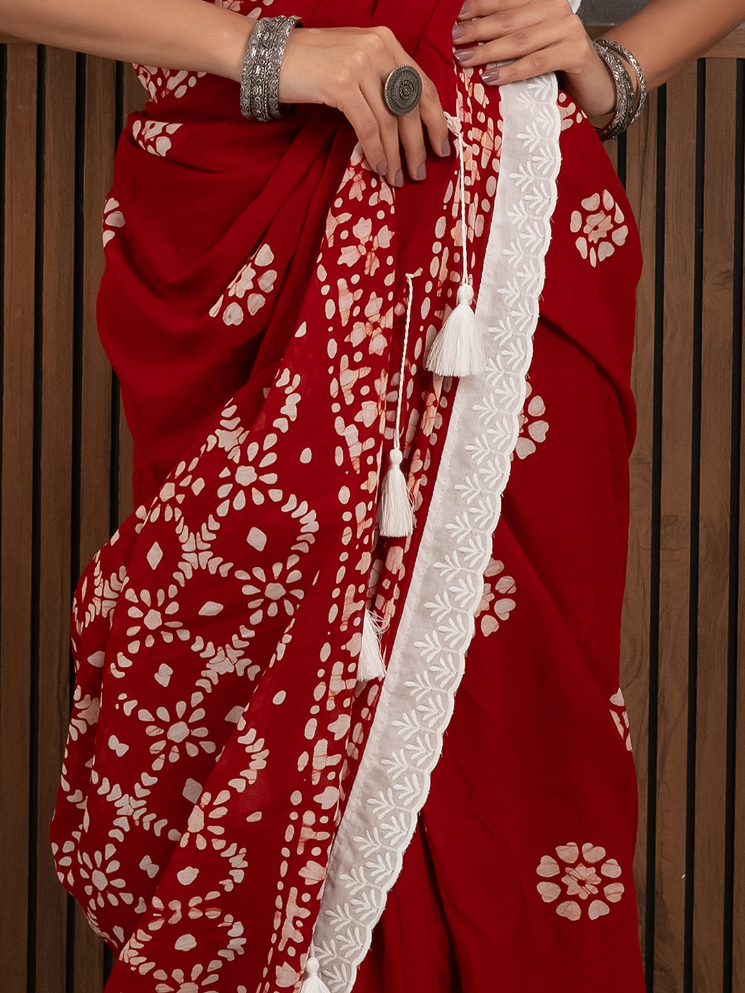 Suti Dil Red Batik Saree