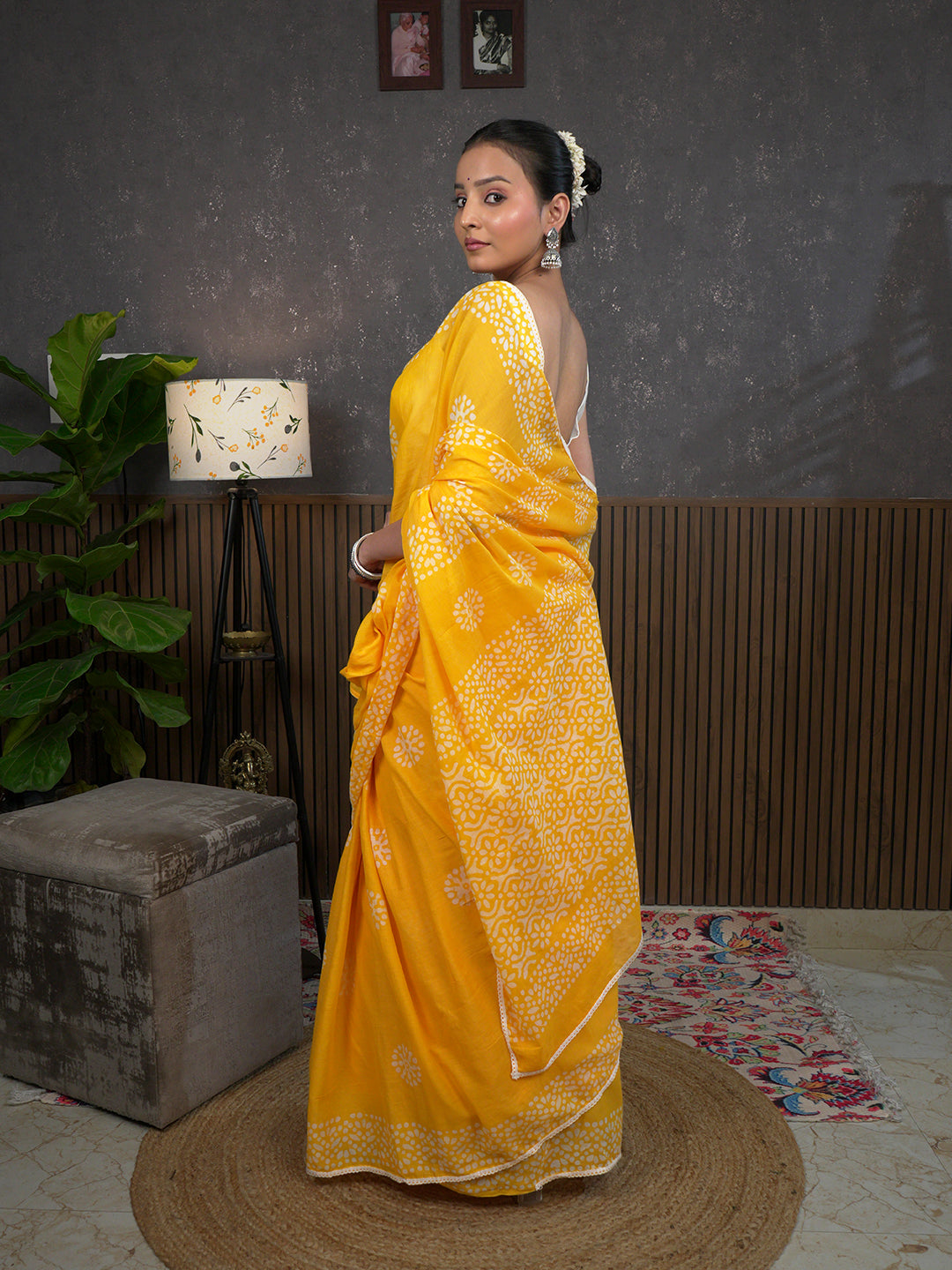 Suti Mudra Yellow Batik Saree