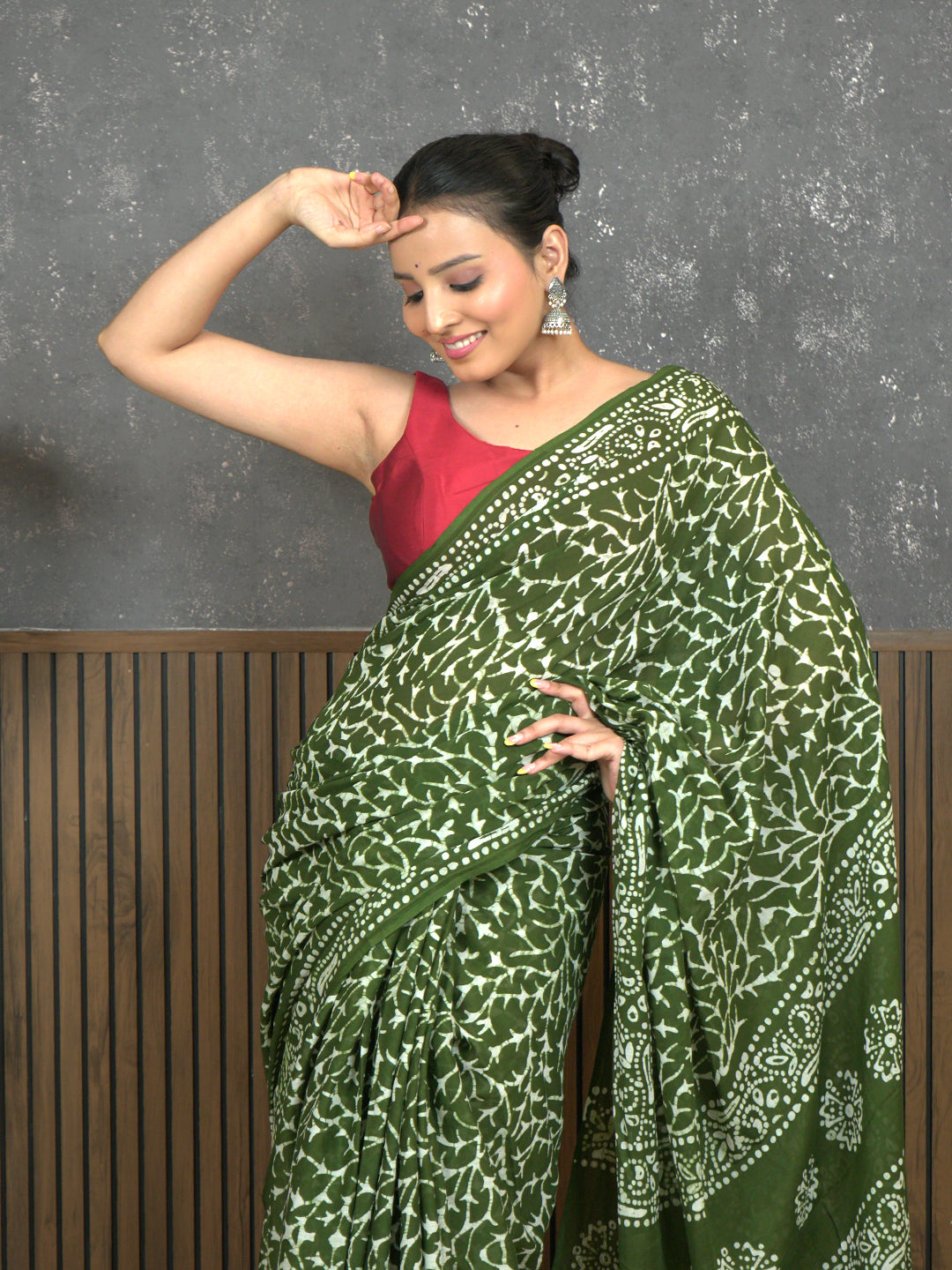 Suti Jaal Olive Batik Saree