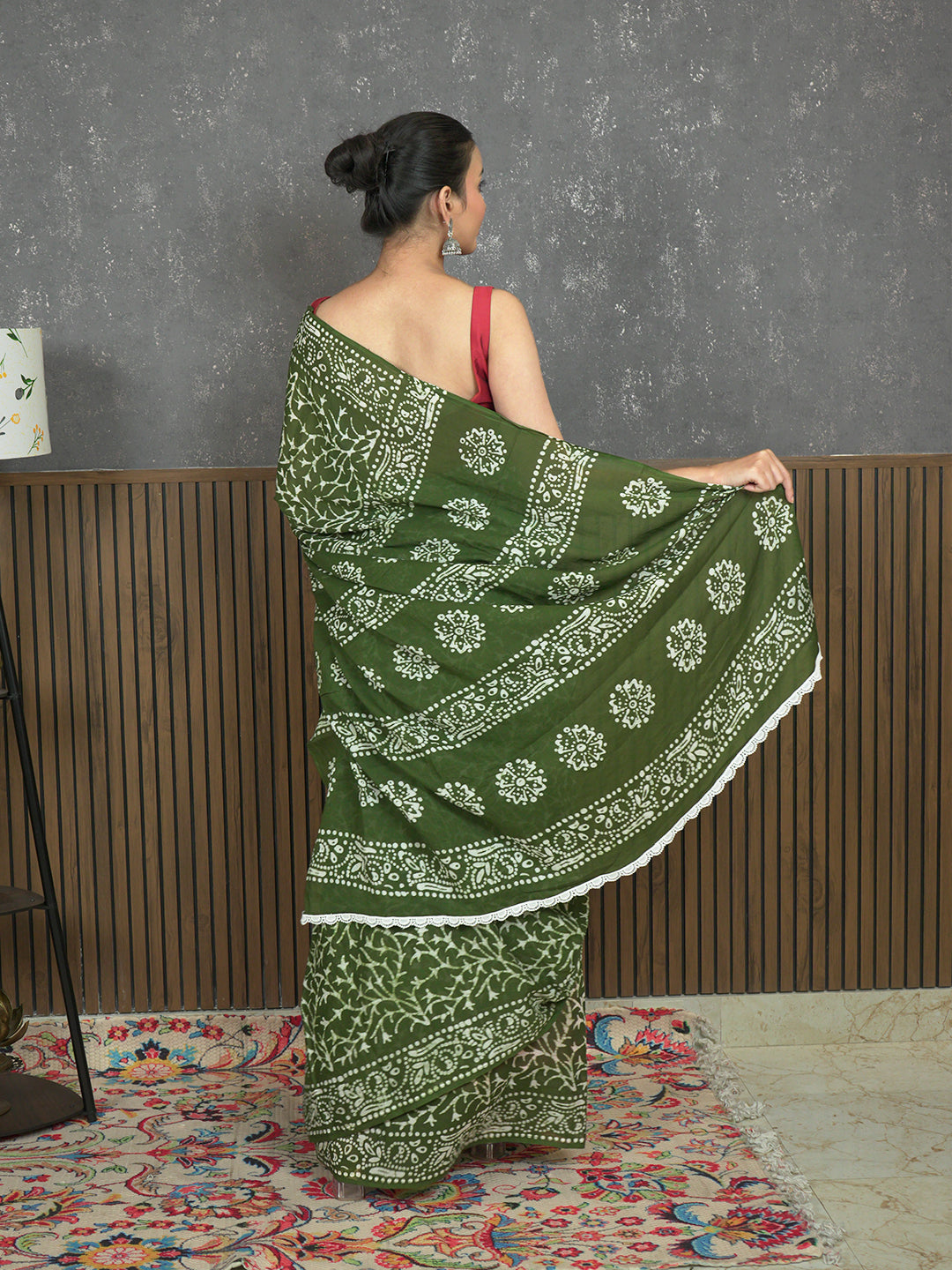 Suti Jaal Olive Batik Saree
