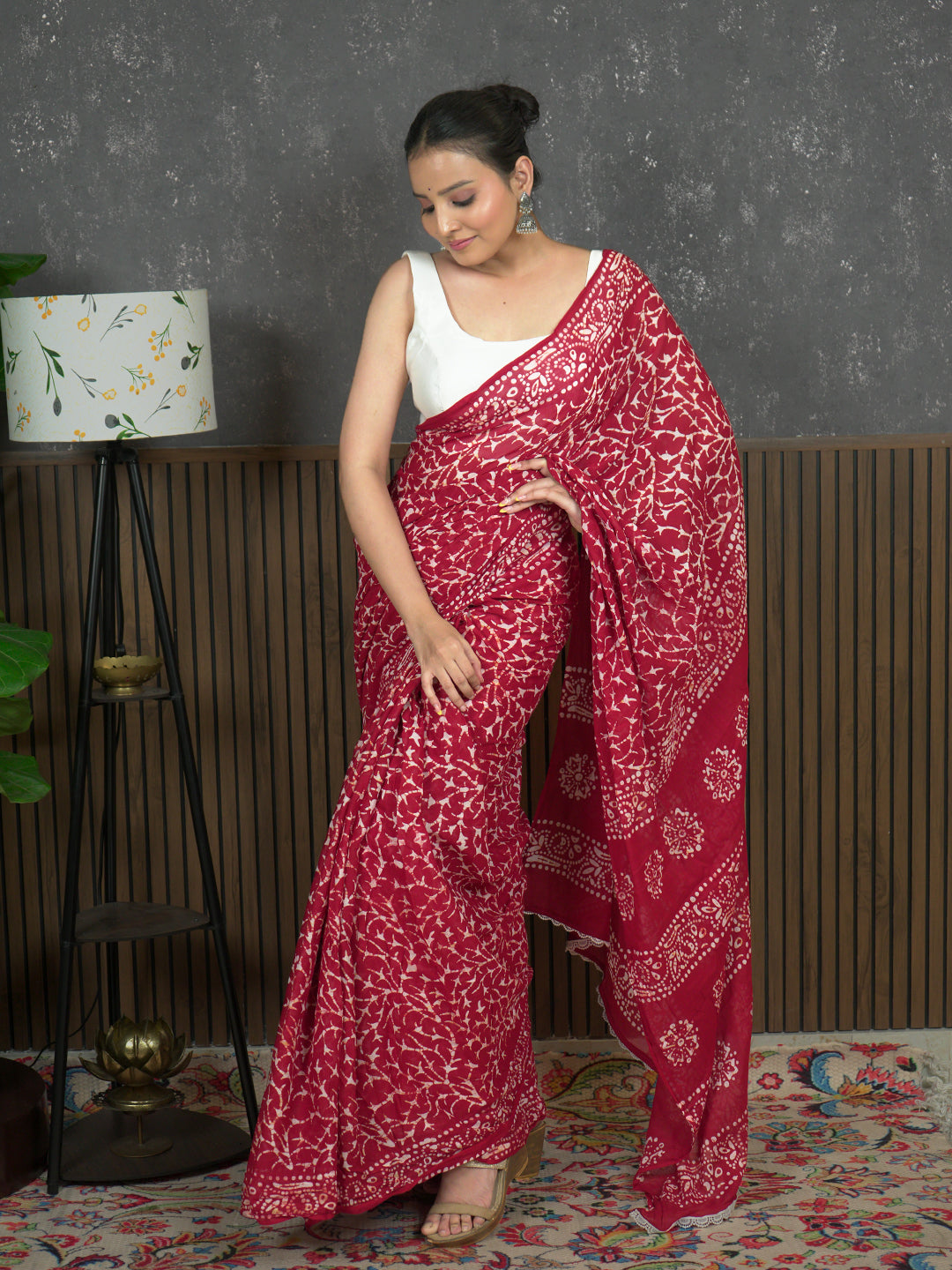 Suti Jaal Red Batik Saree