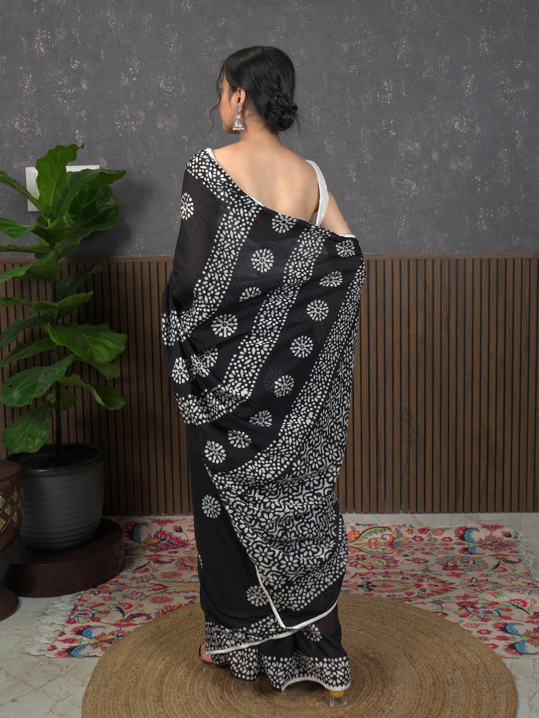 Suti Mudra Black Batik Saree
