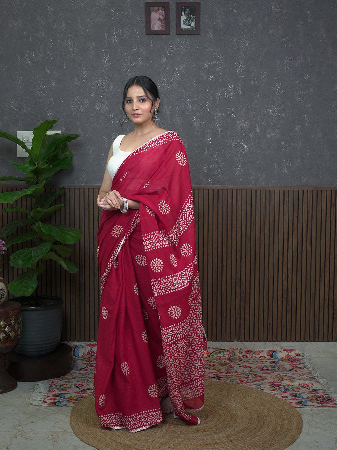 Suti Mudra Red Batik Saree