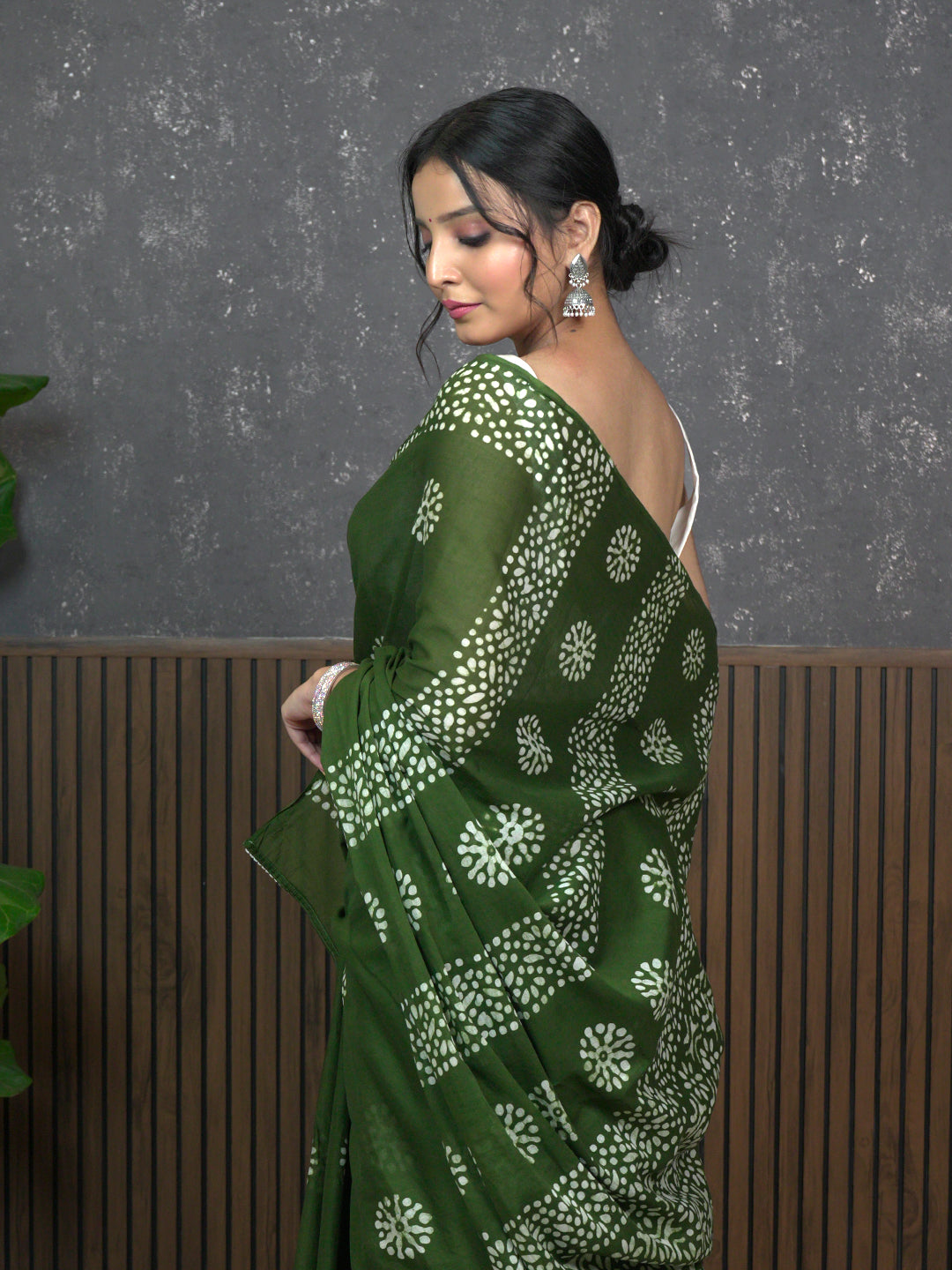 Suti Mudra Olive Batik Saree