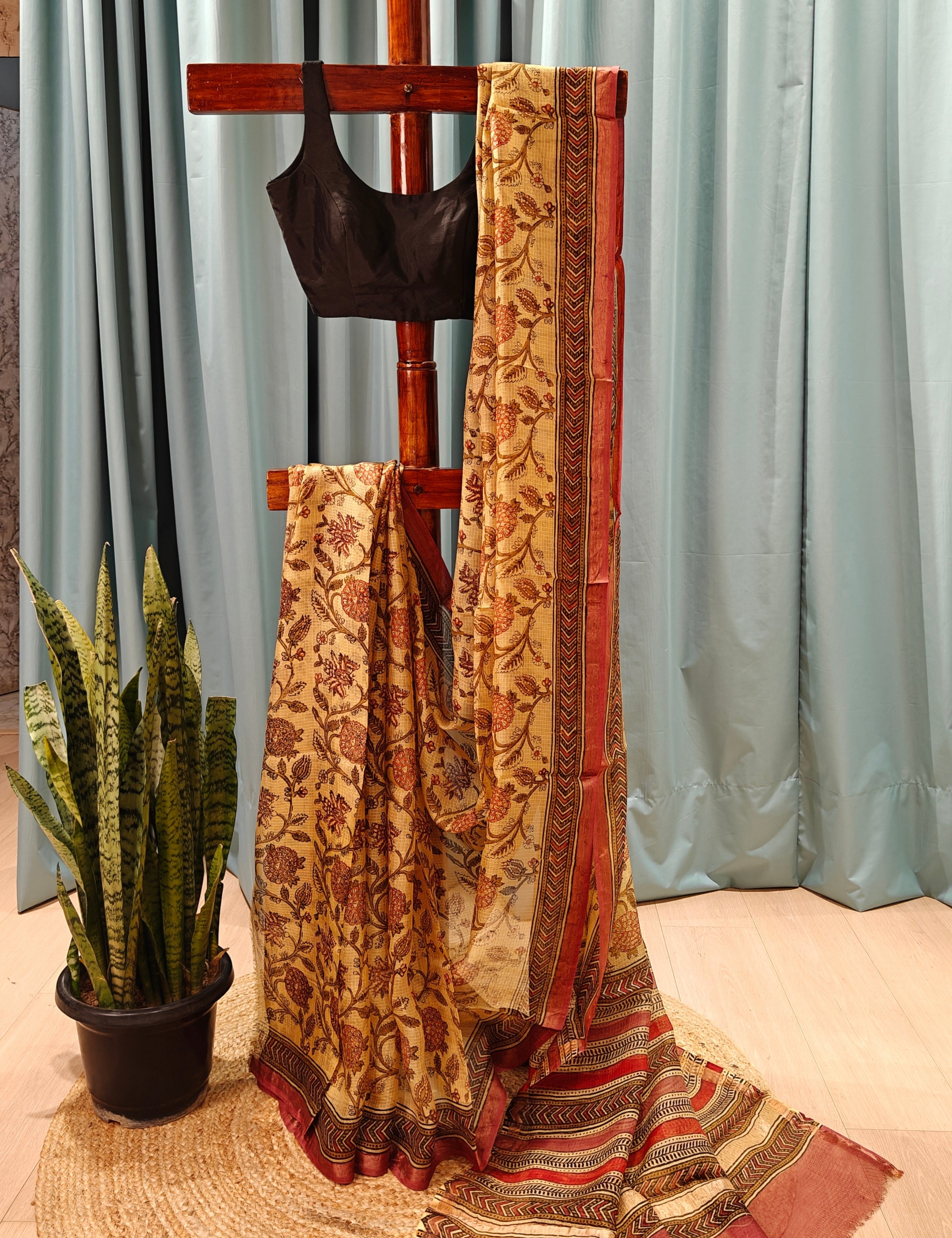 Vatika Cream Bagru Saree