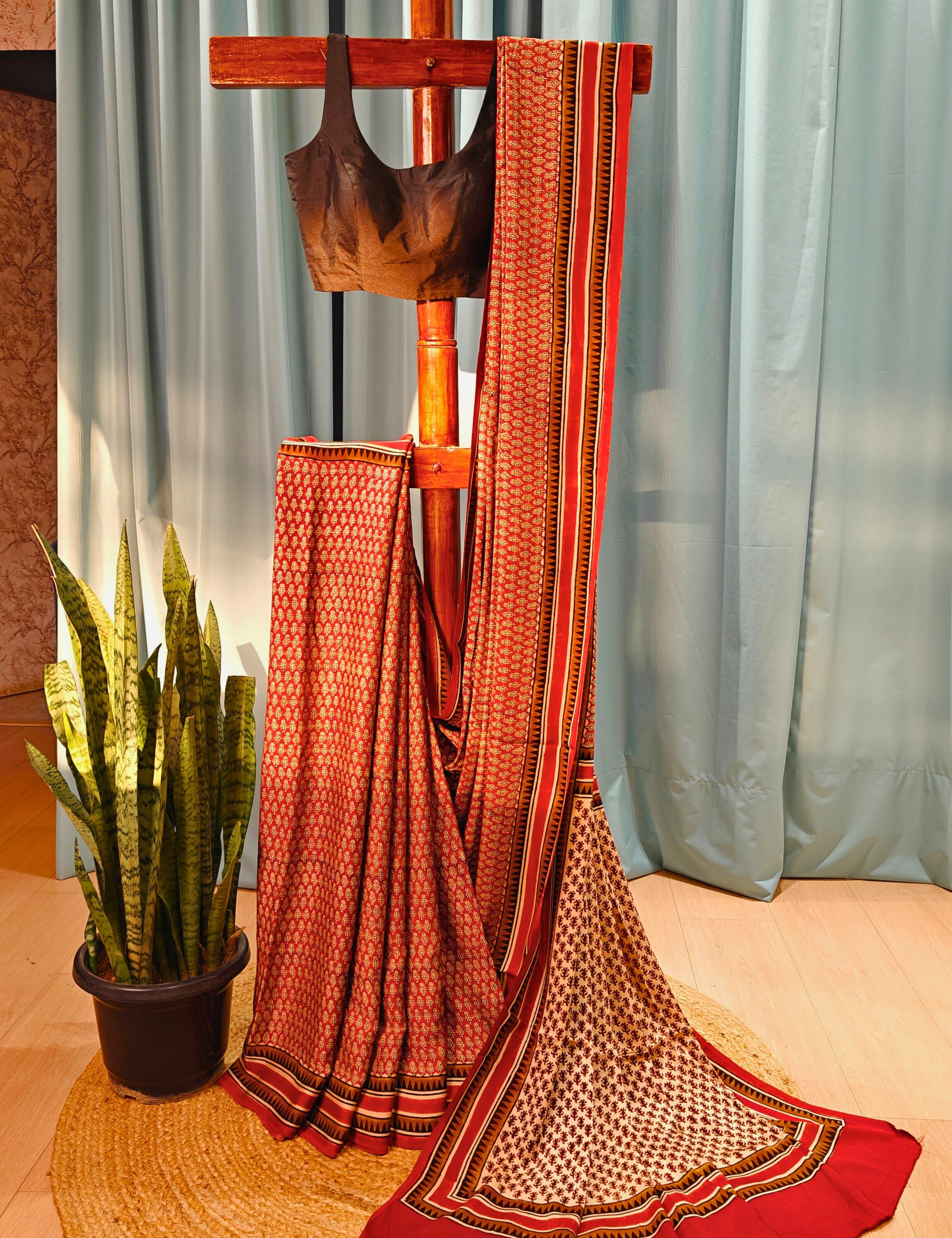 Upvan Red Bagru Saree