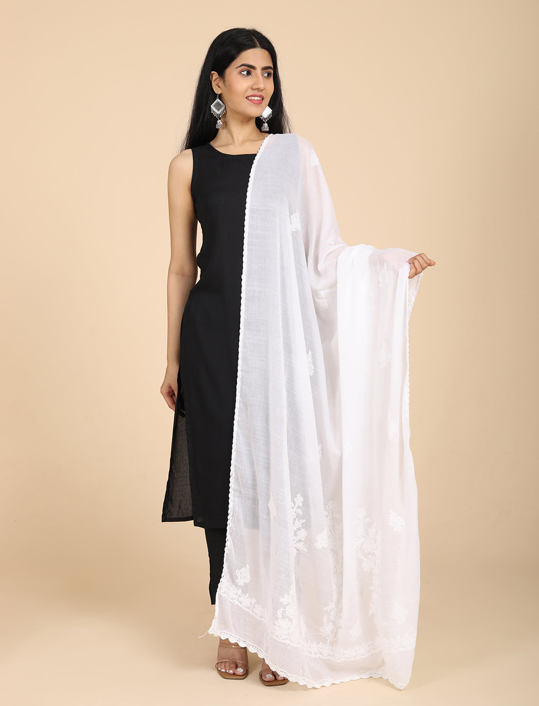 Ada White Chikankari Dupatta