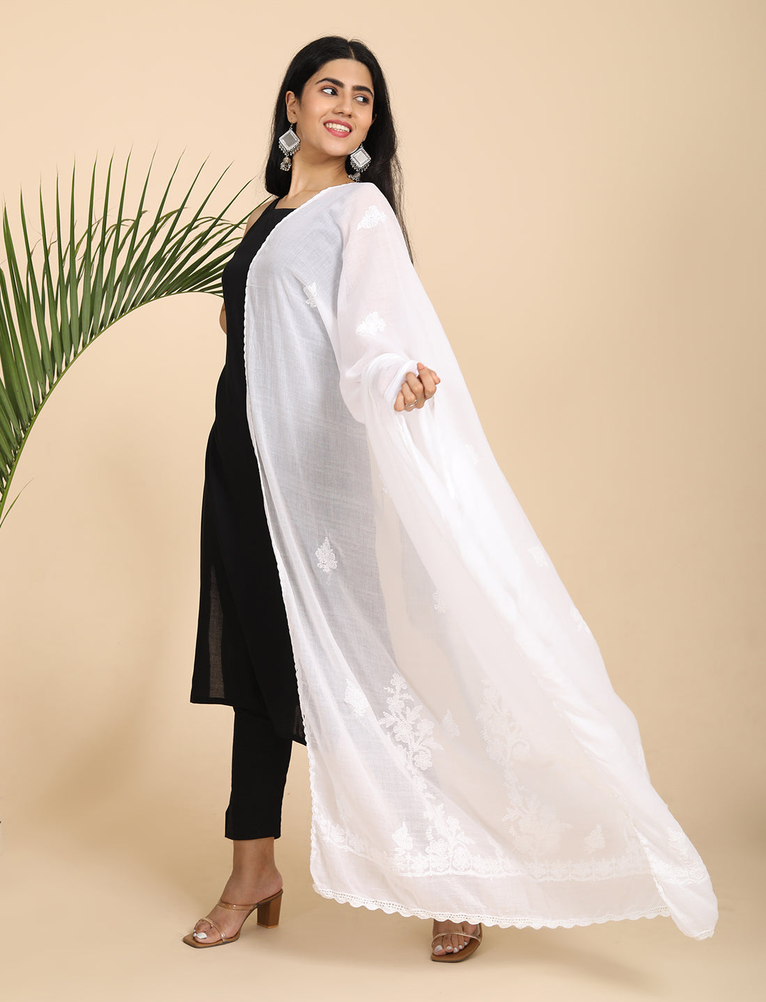 Ada White Chikankari Dupatta