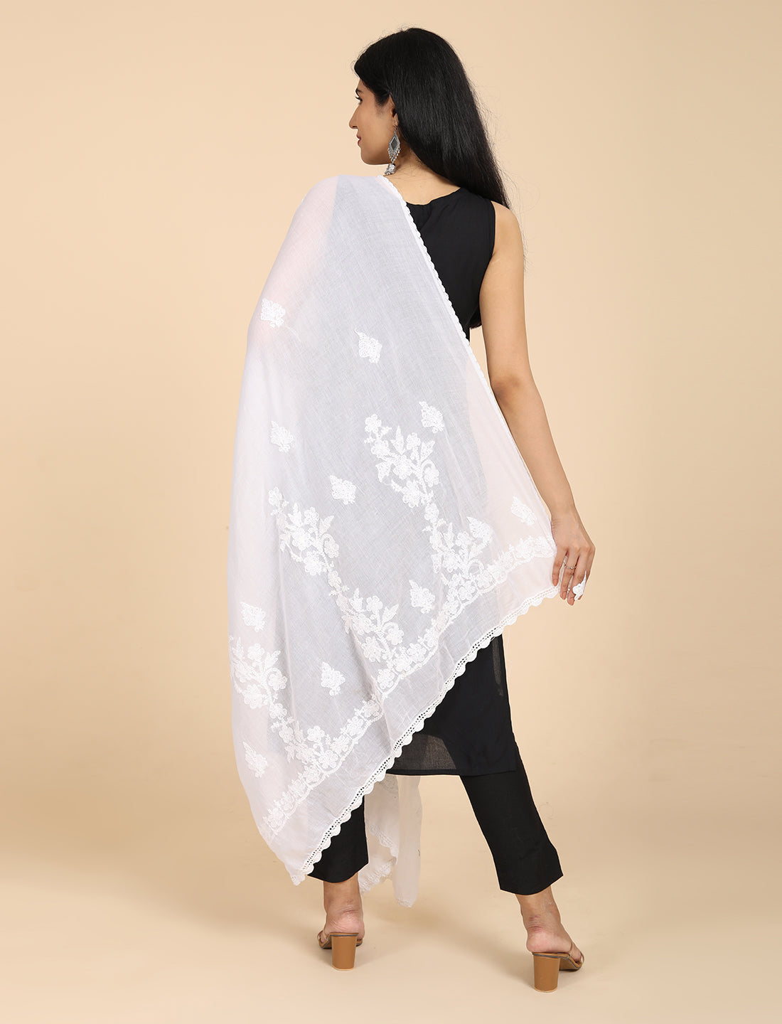 Ada White Chikankari Dupatta