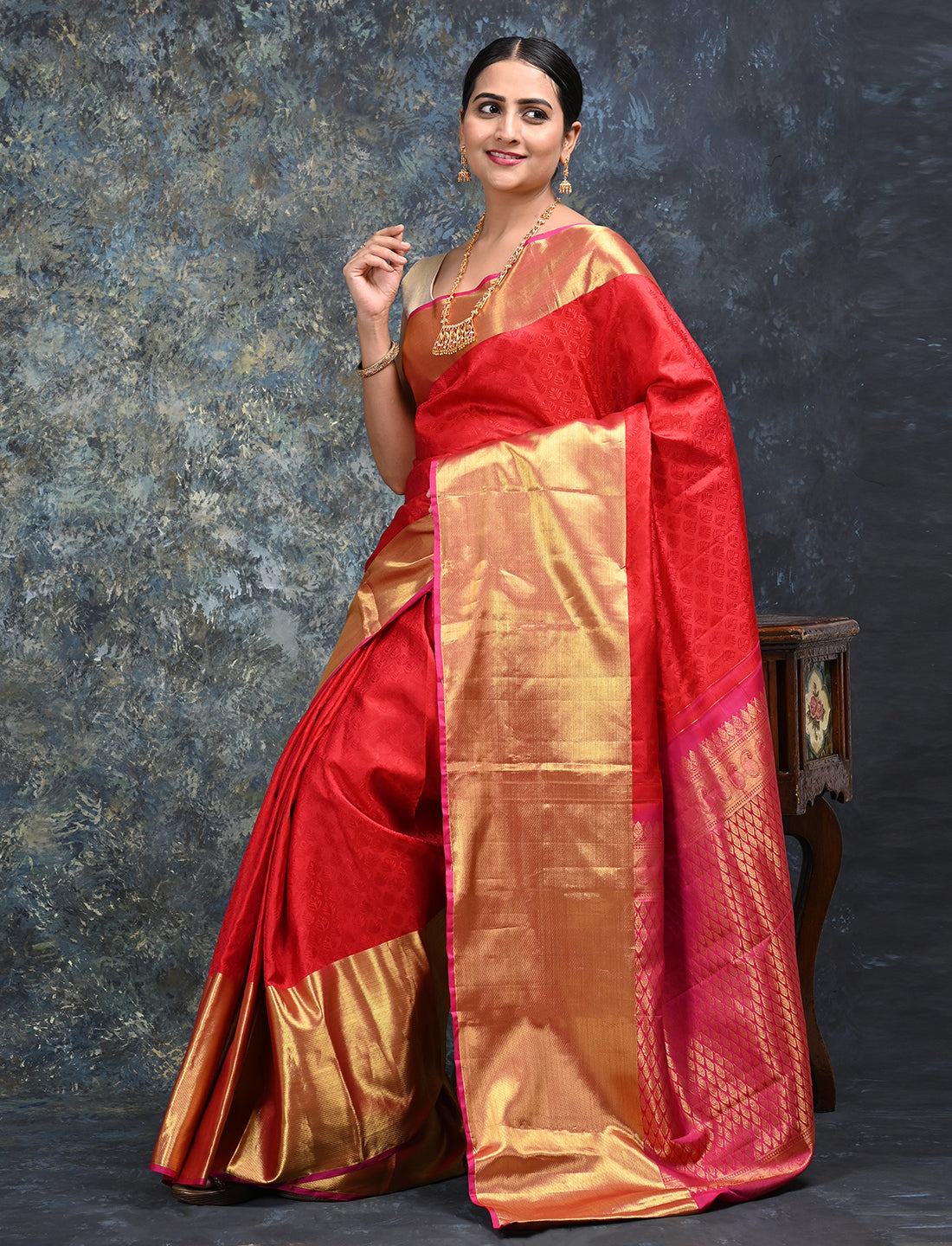 Pratha Red Kanjeevaram Saree