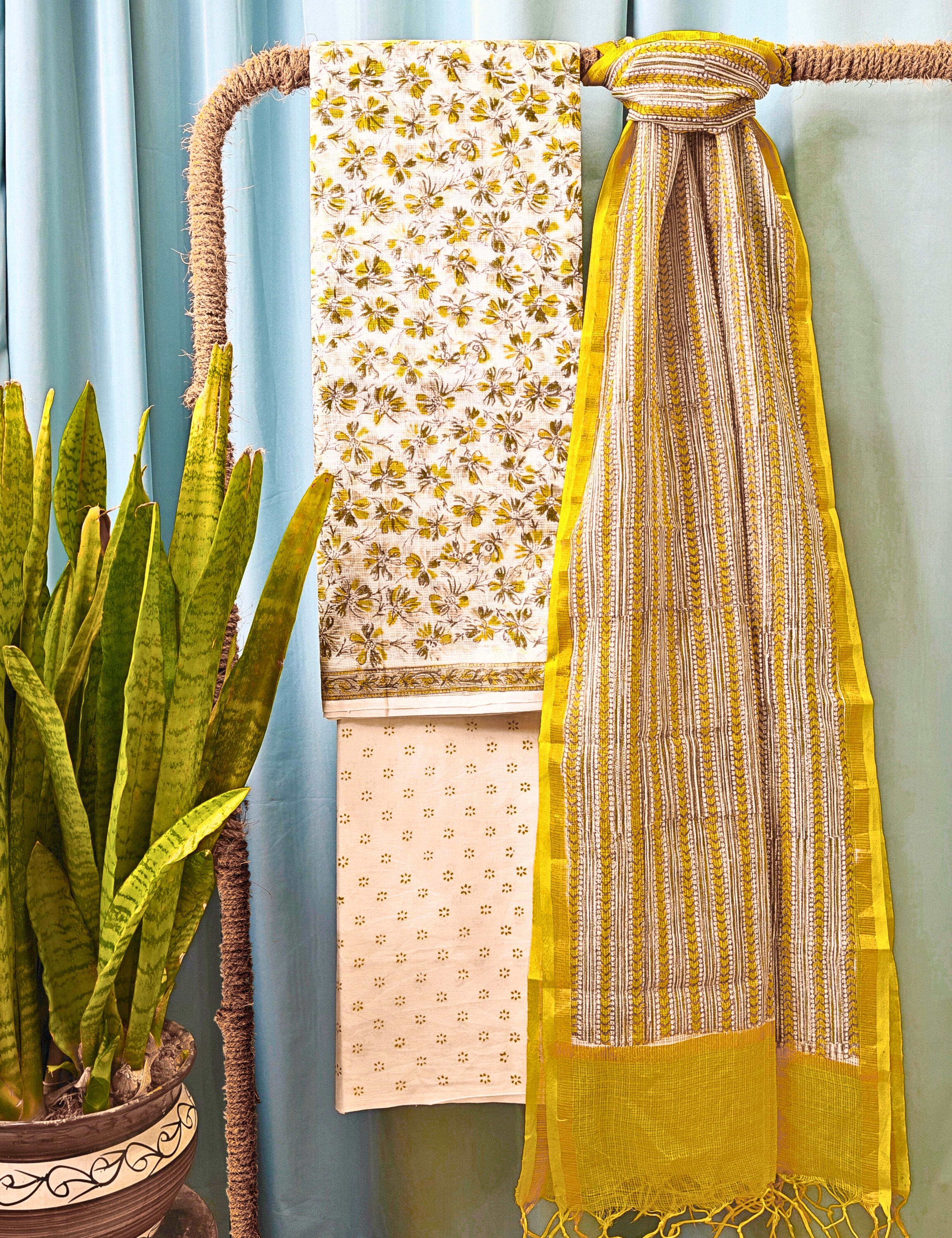 Vaayu White Bagru Dress Material