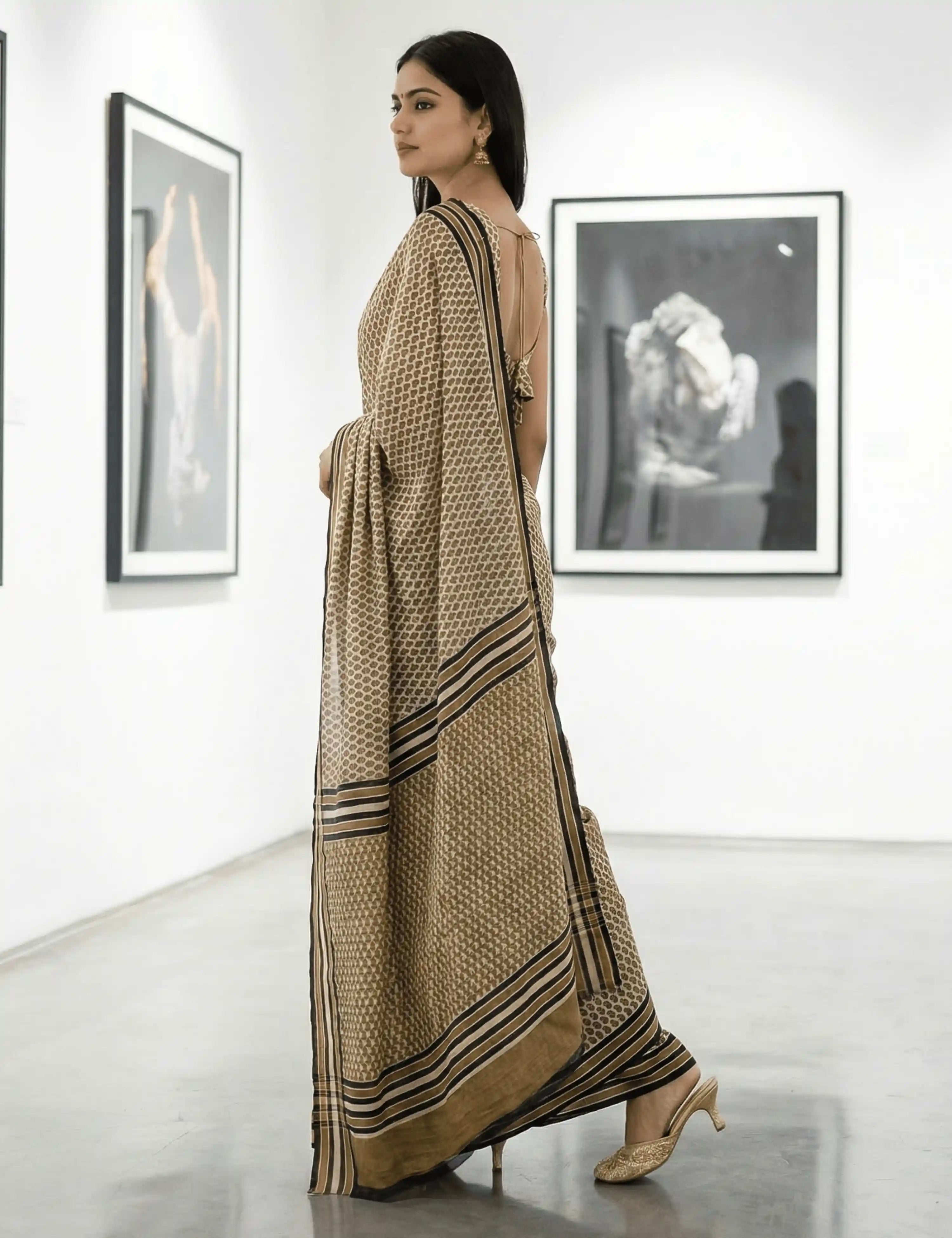 Indus Khaki Bagru Saree