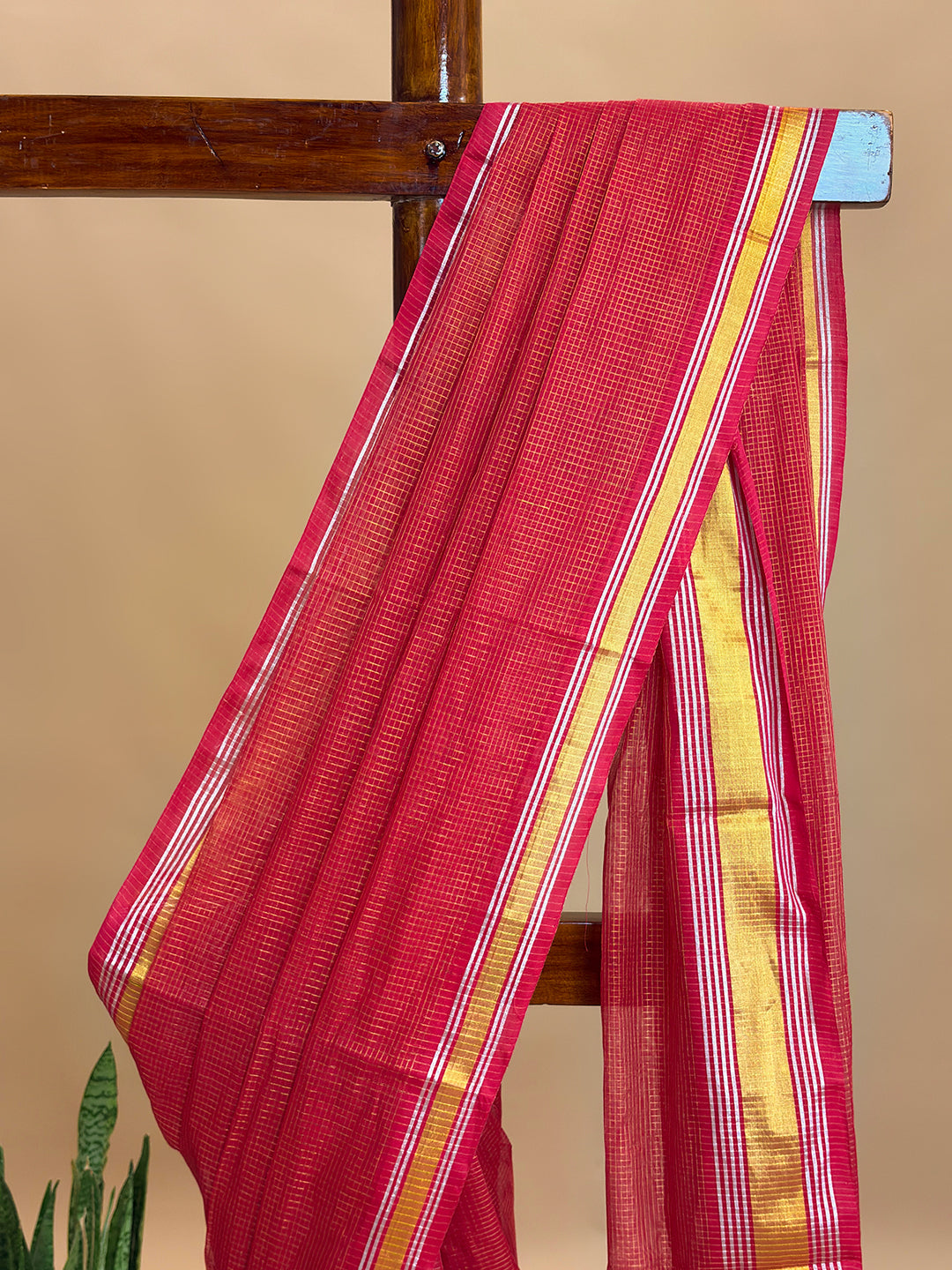 Nanu Kattam Red Venkatagiri Saree