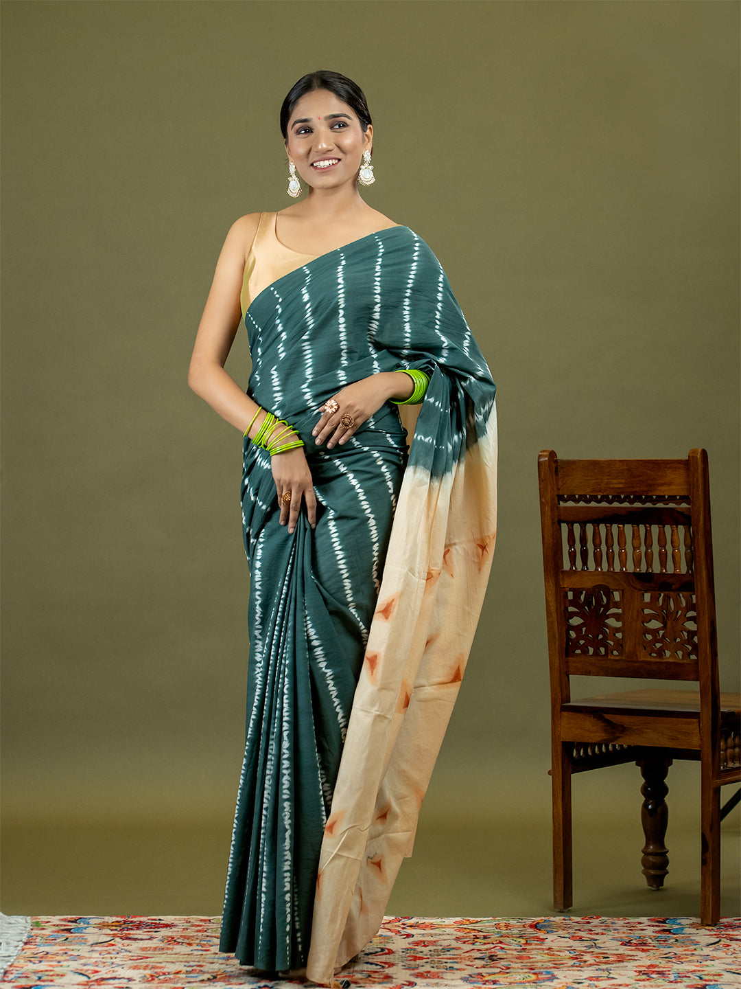 Leelaa Grey Shibori Saree