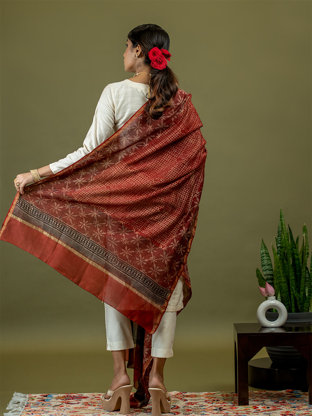 Chhavi Red Ajrakh Dupatta